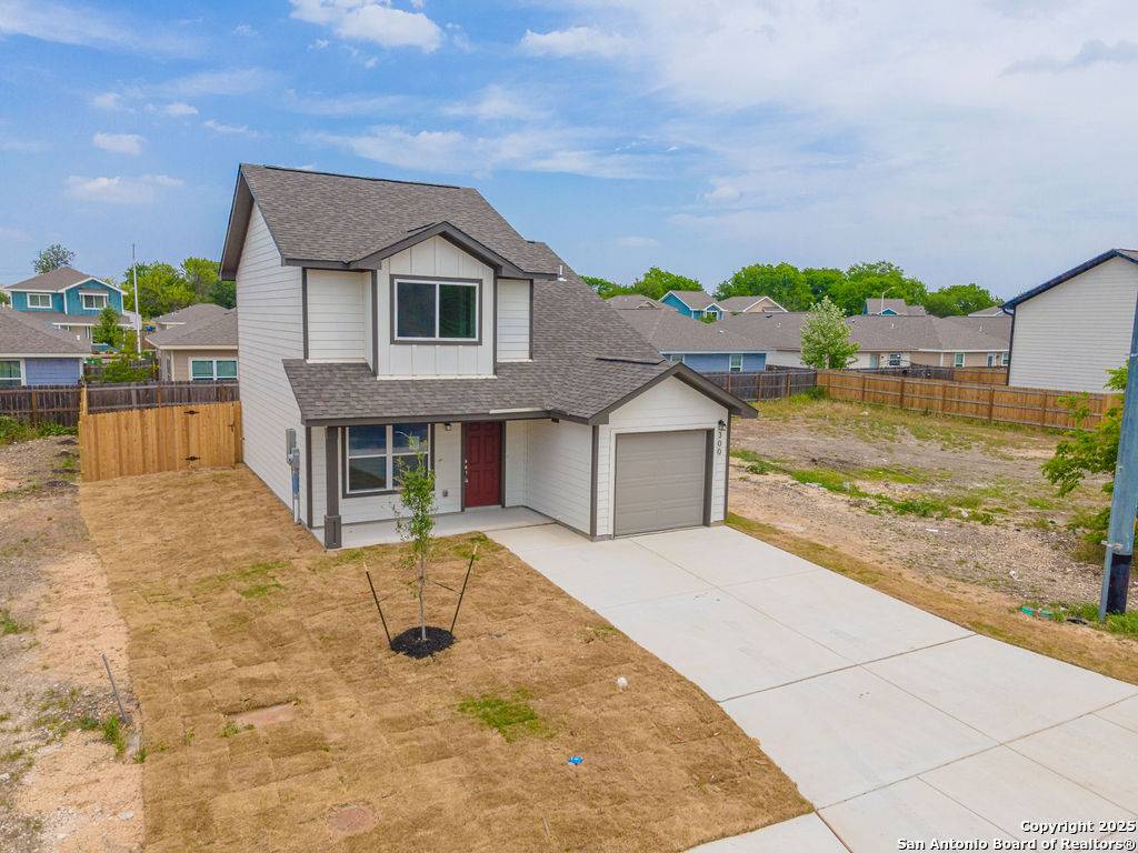 Seguin, TX 78155,300 Martindale