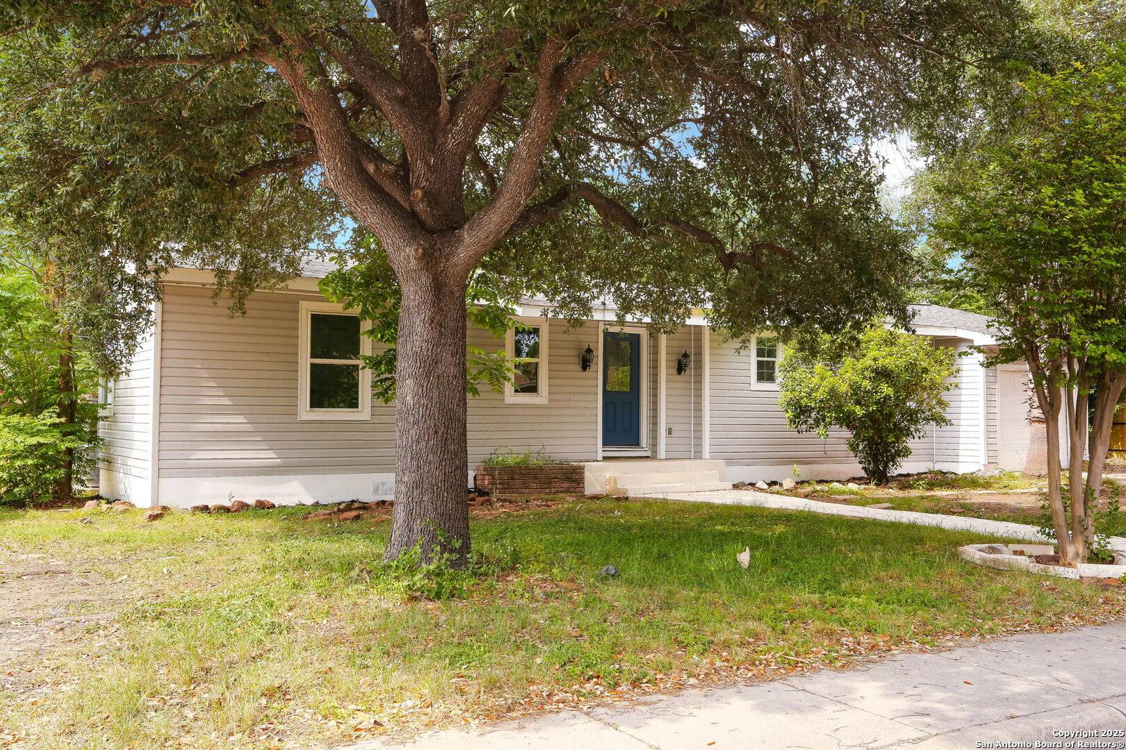 San Antonio, TX 78201,242 Babcock Rd