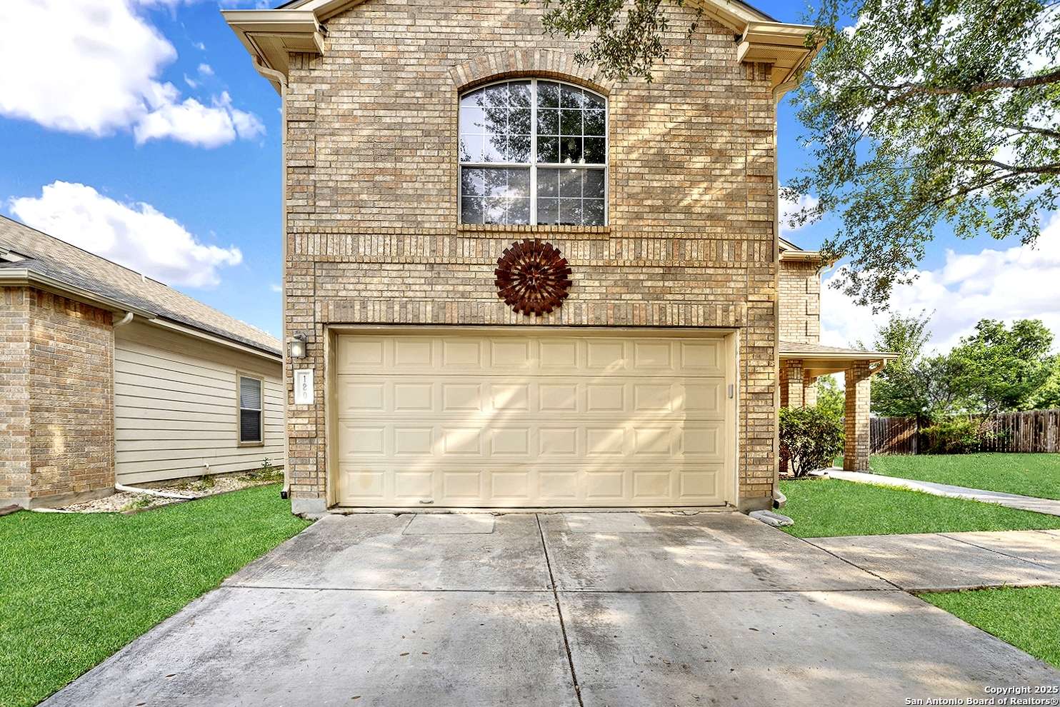 Cibolo, TX 78108,120 Rhew