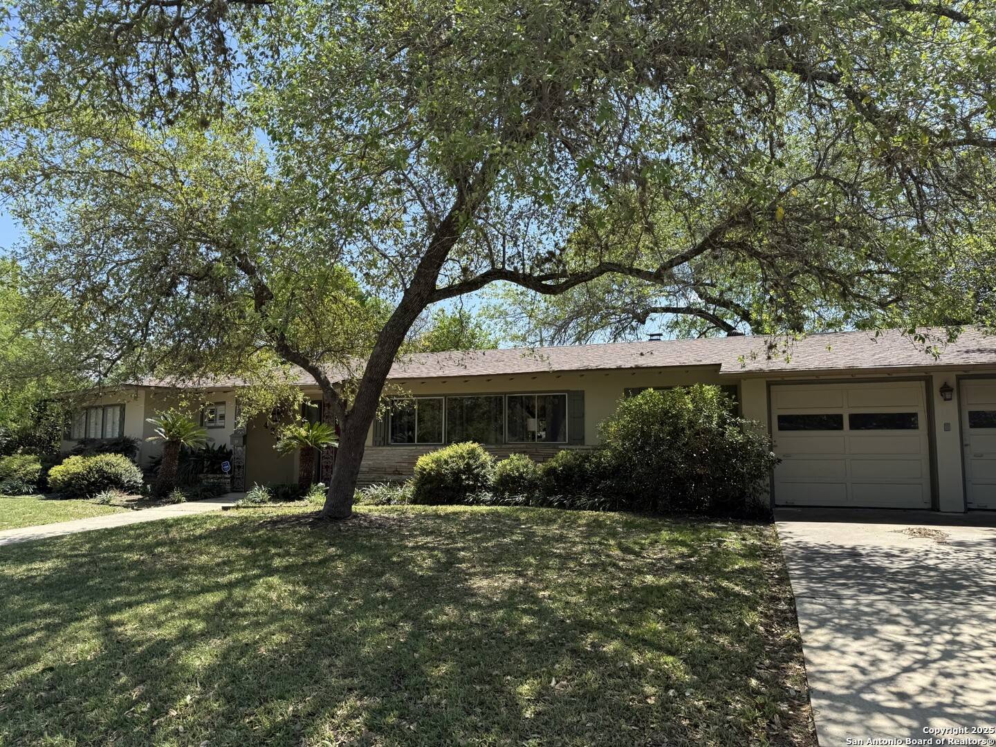 San Antonio, TX 78209,426 Larkwood