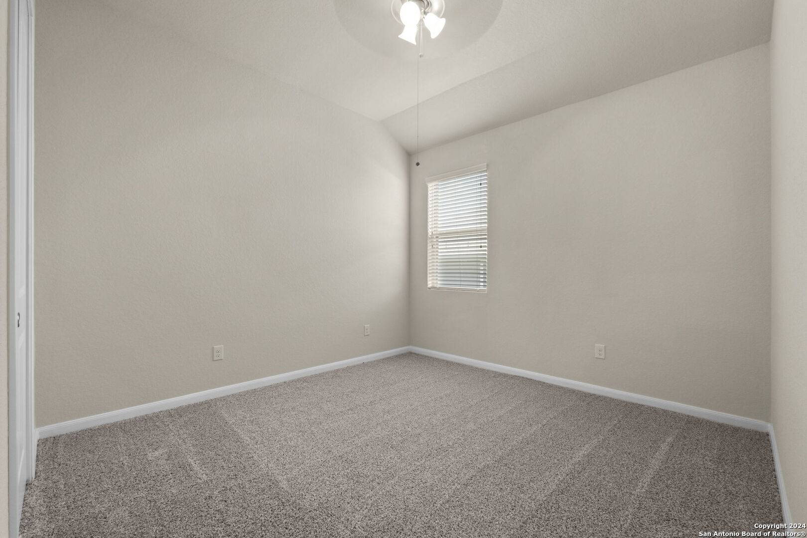 Schertz, TX 78108-2387,6595 MASON VLY