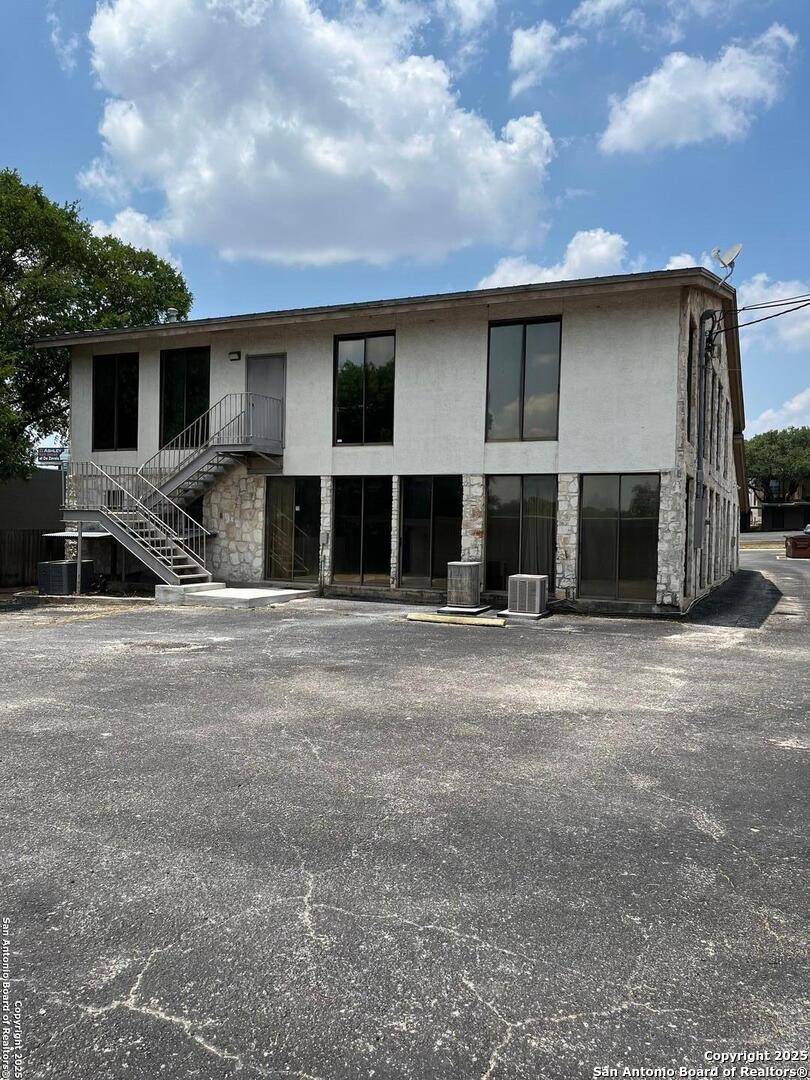 San Antonio, TX 78230,9510 Tioga Drive