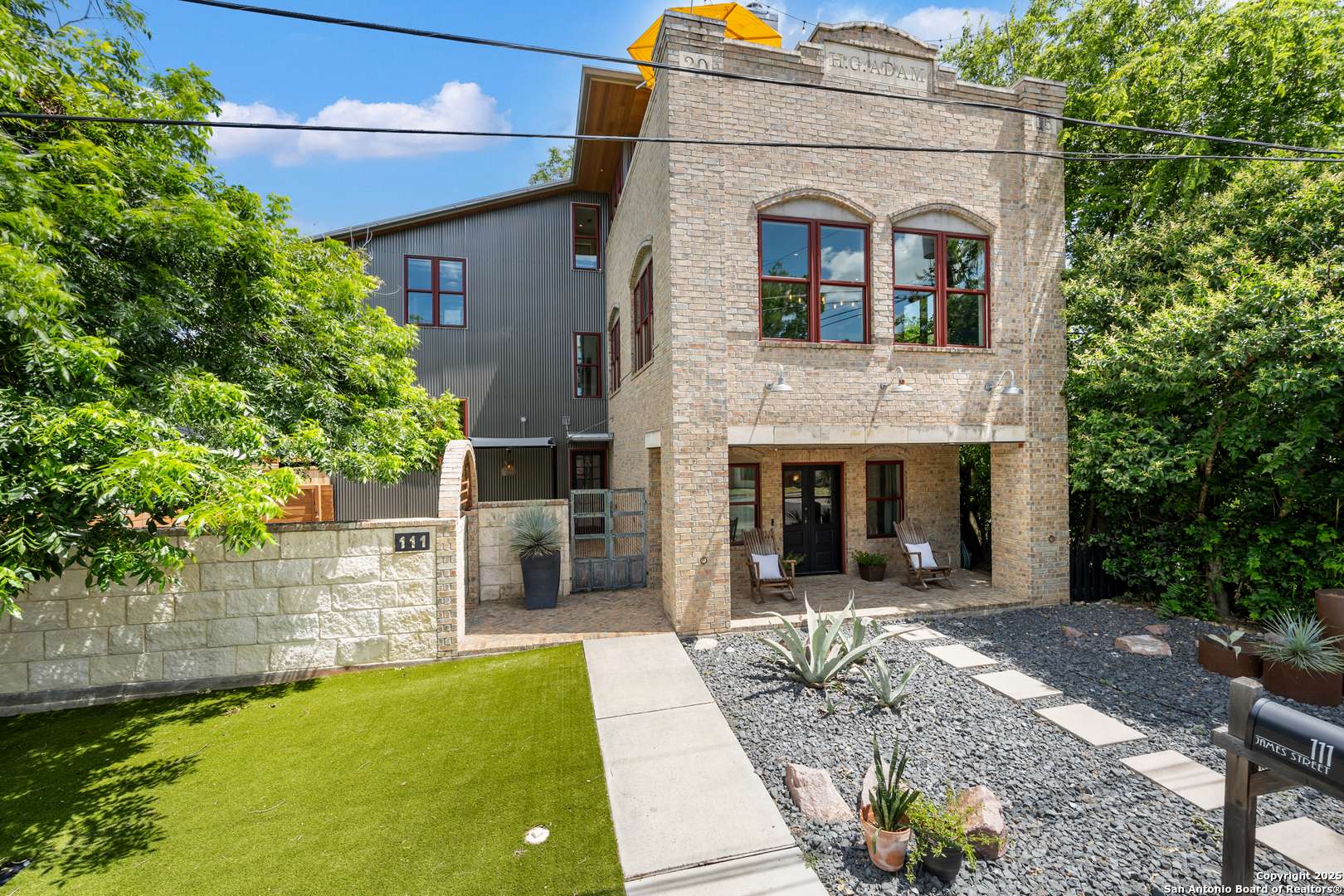 Boerne, TX 78006,111 James