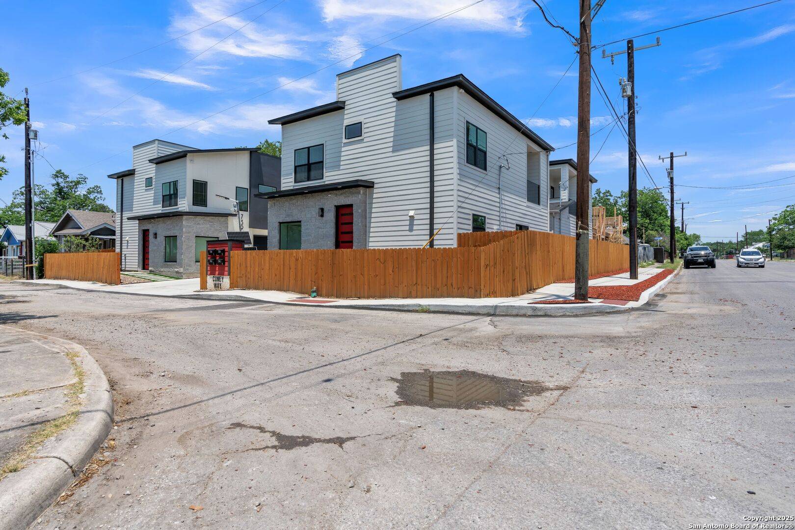 San Antonio, TX 78210,739 Cuney Way UNIT 1