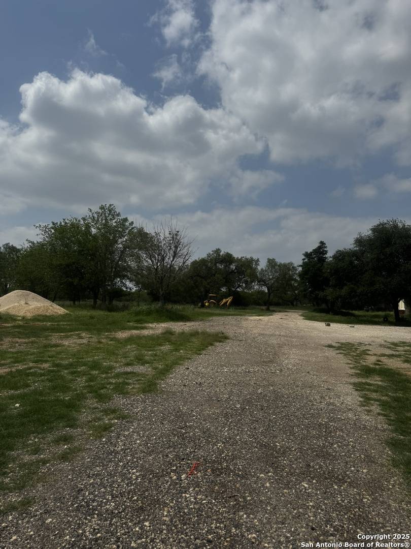 Atascosa, TX 78002,14161 Ted Williams