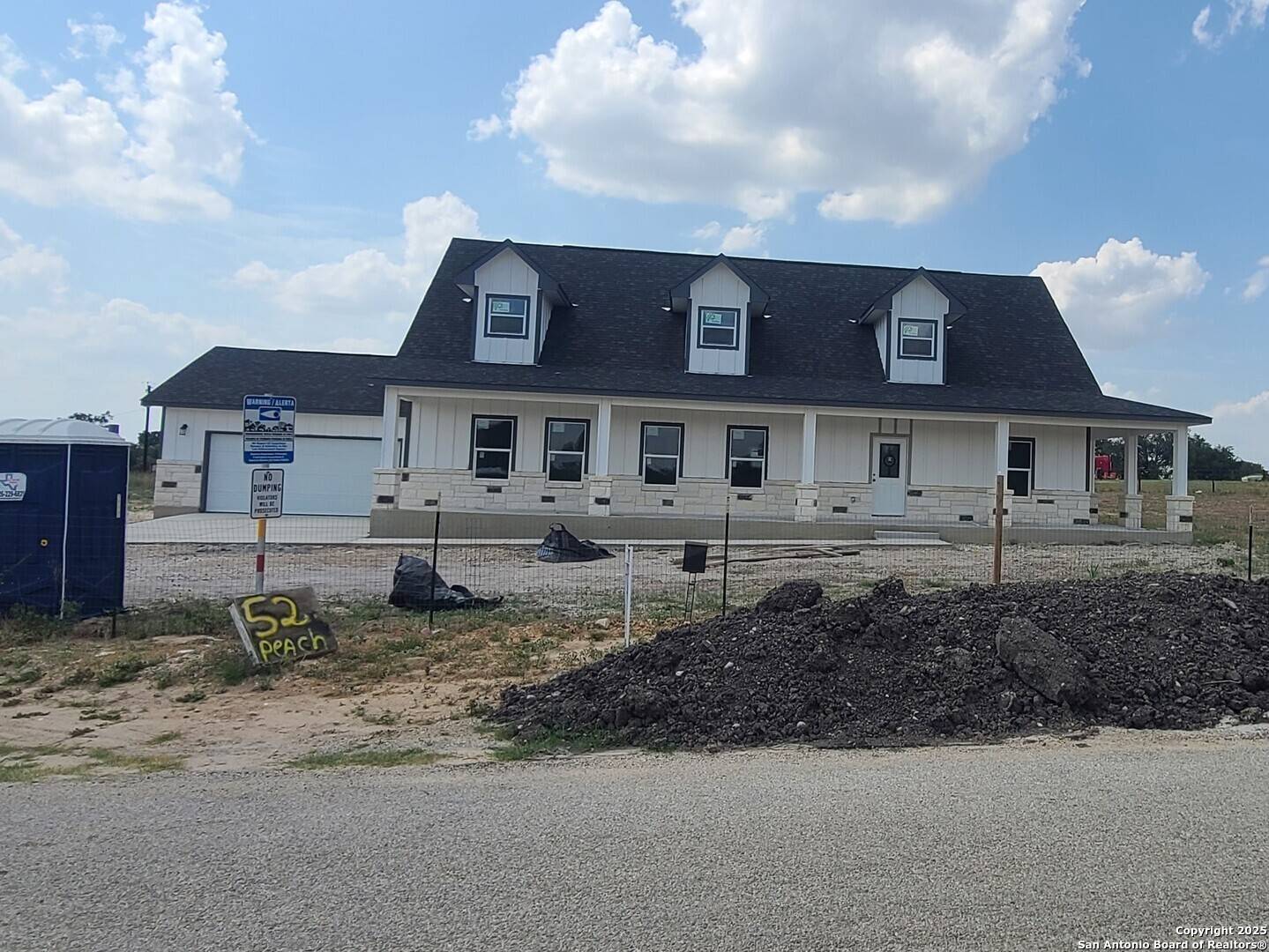 Poteet, TX 78065,52 Peach Tree