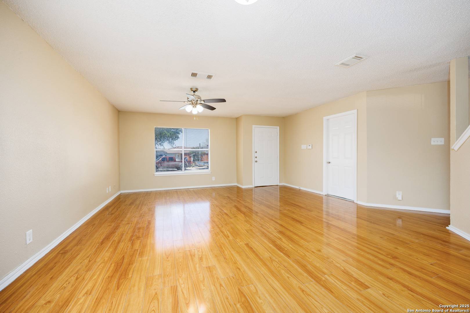 San Antonio, TX 78244,3702 Candlebluff
