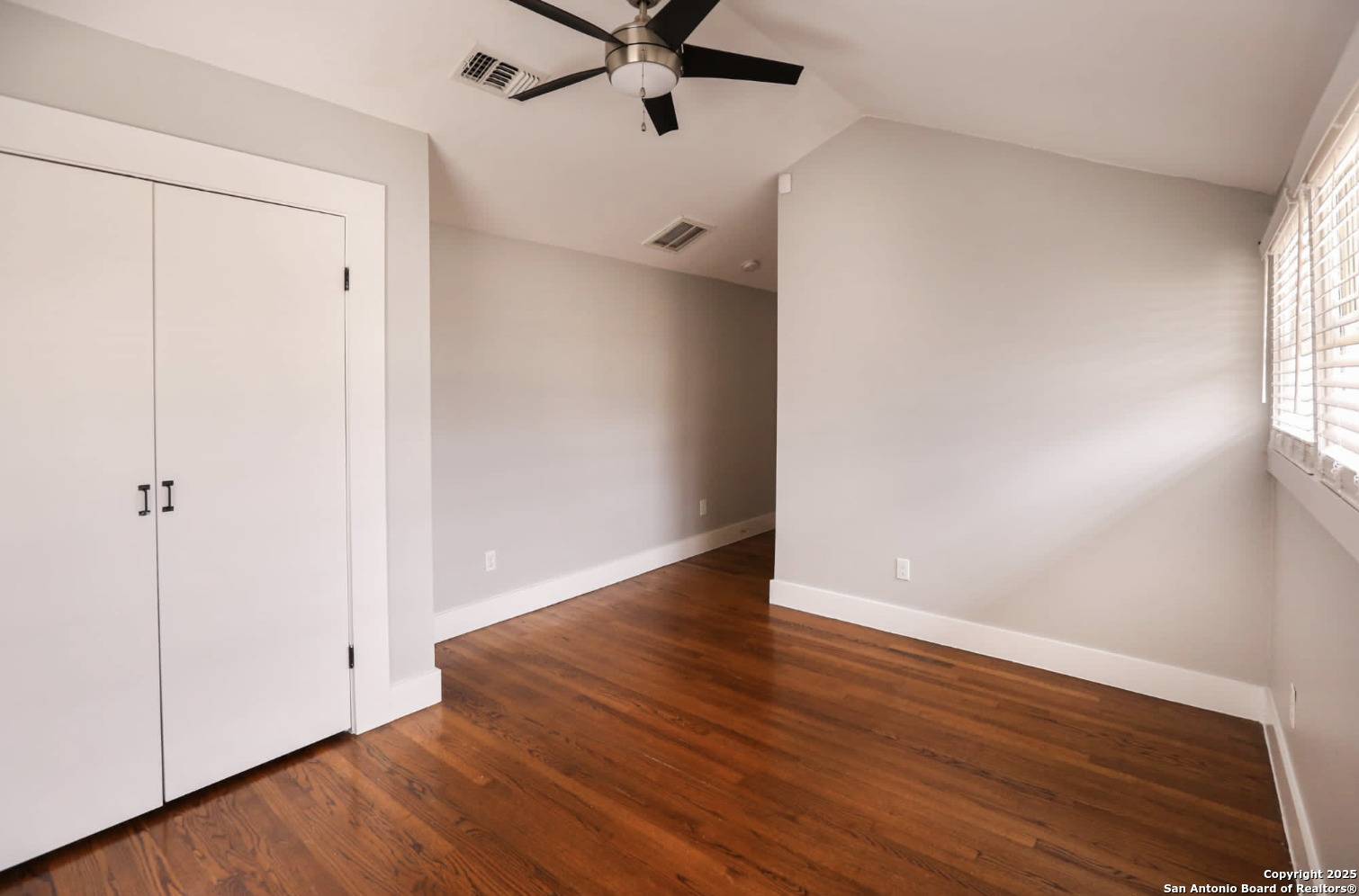 San Antonio, TX 78209,122 davis
