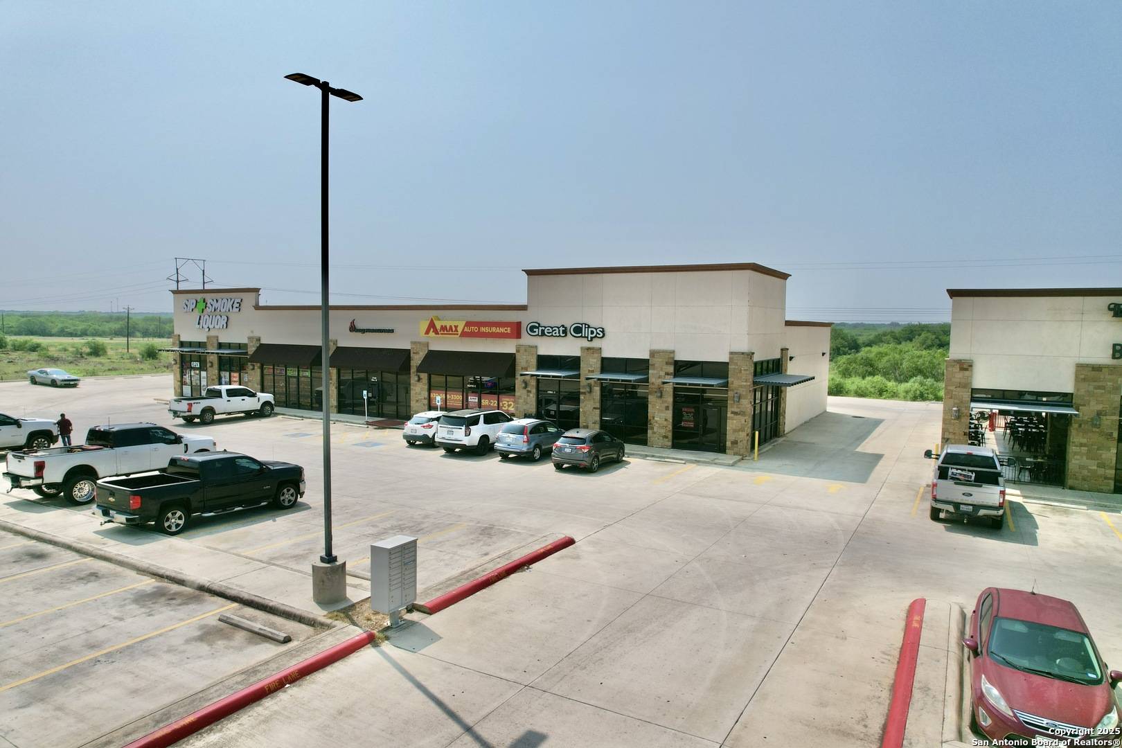 Pleasanton, TX 78064,2128 oaklawn UNIT F