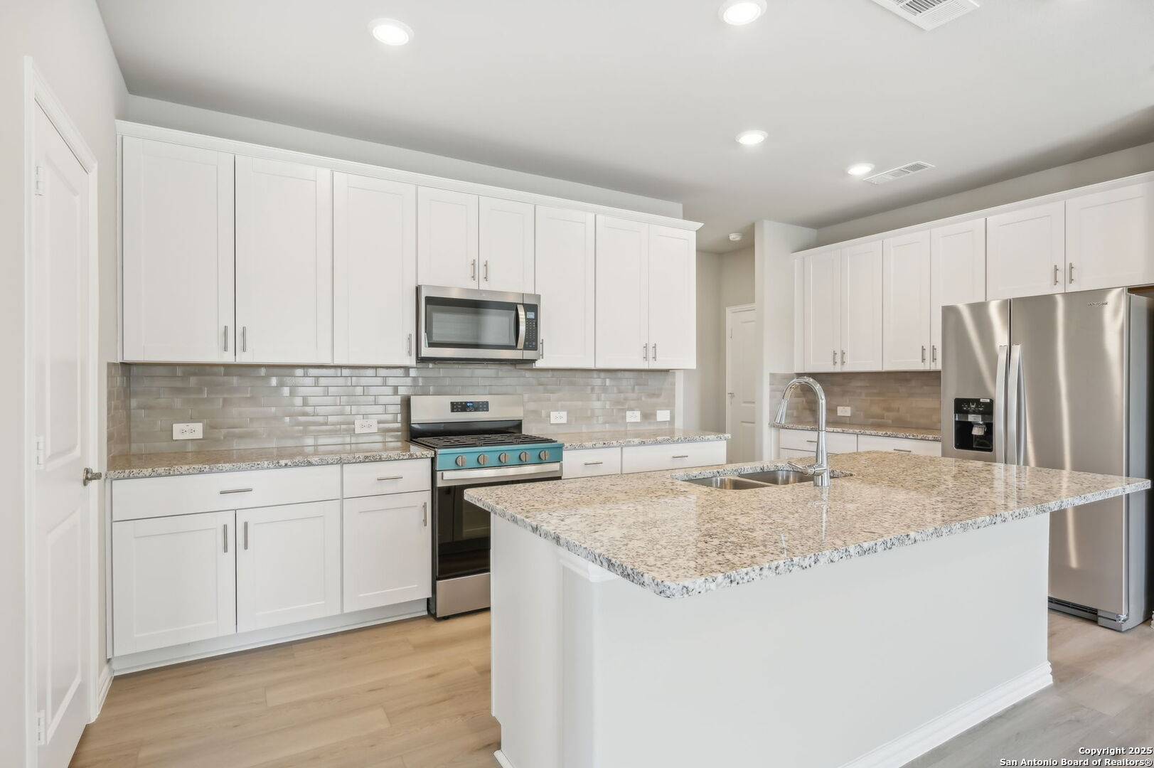 San Antonio, TX 78254,11484 Feather Vale