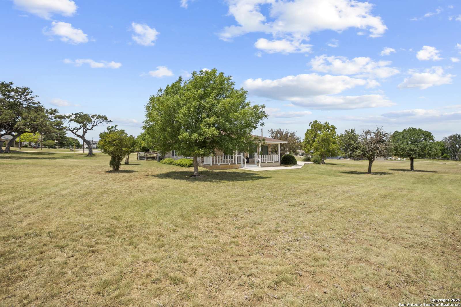 Bandera, TX 78003,220 Glenvalley