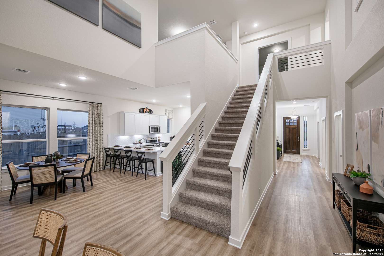 Castroville, TX 78009,547 White Oak