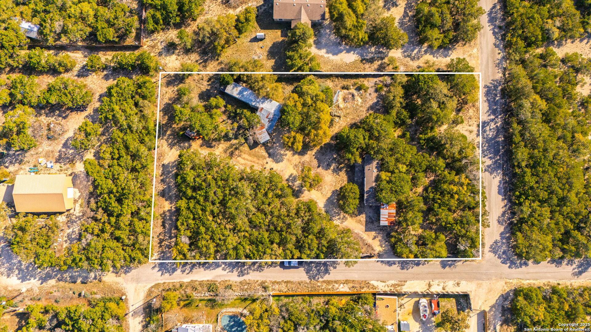 Lakehills, TX 78063,332 14th
