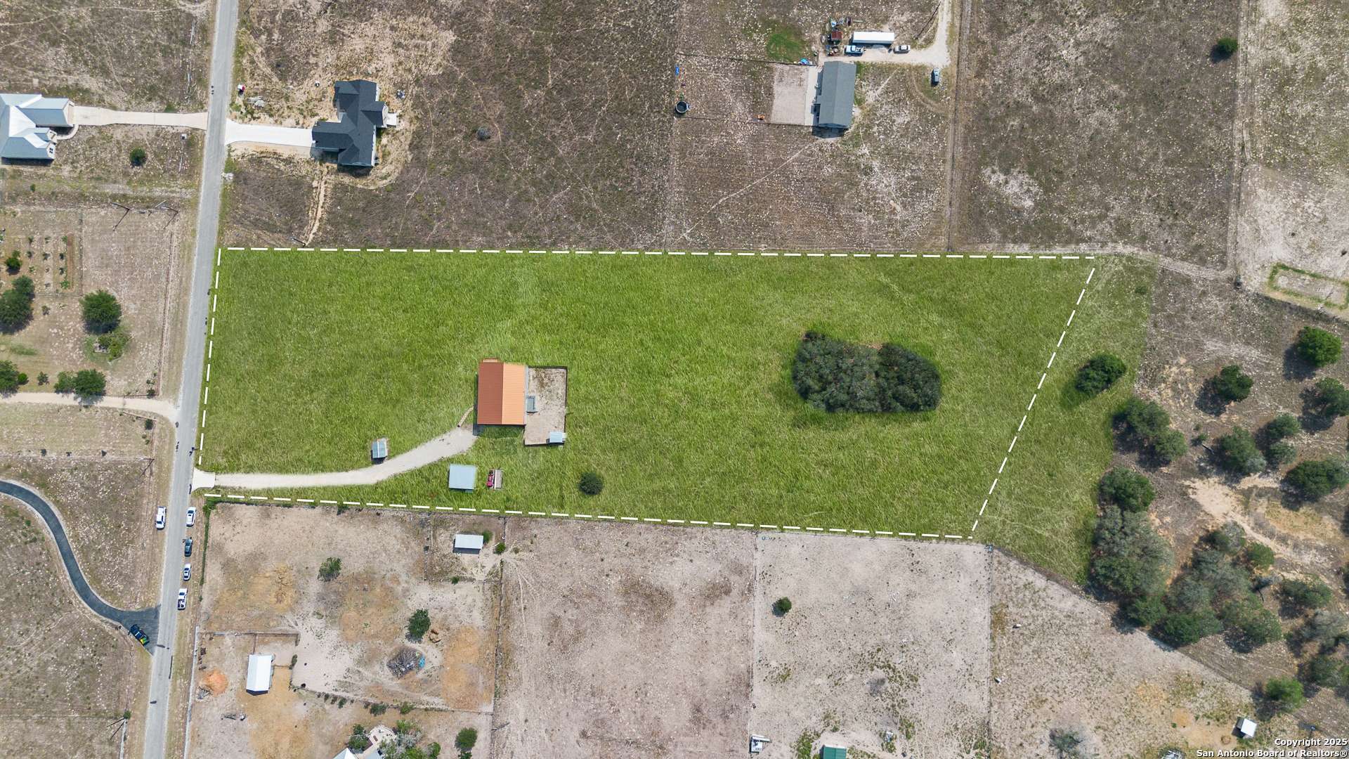 La Vernia, TX 78121,201 Lakeview Cir
