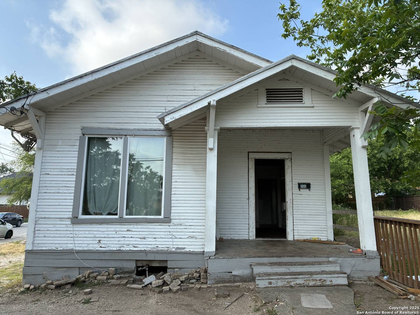 San Antonio, TX 78204,402 PRUITT