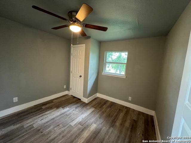 San Antonio, TX 78237,220 Azucena St