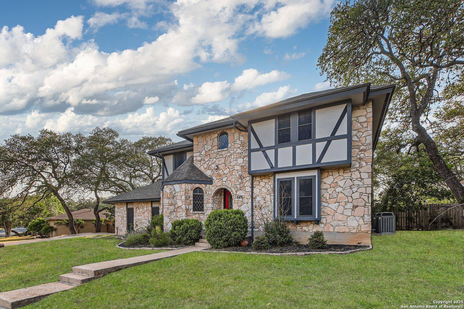 San Antonio, TX 78231,1803 Royal Crescent
