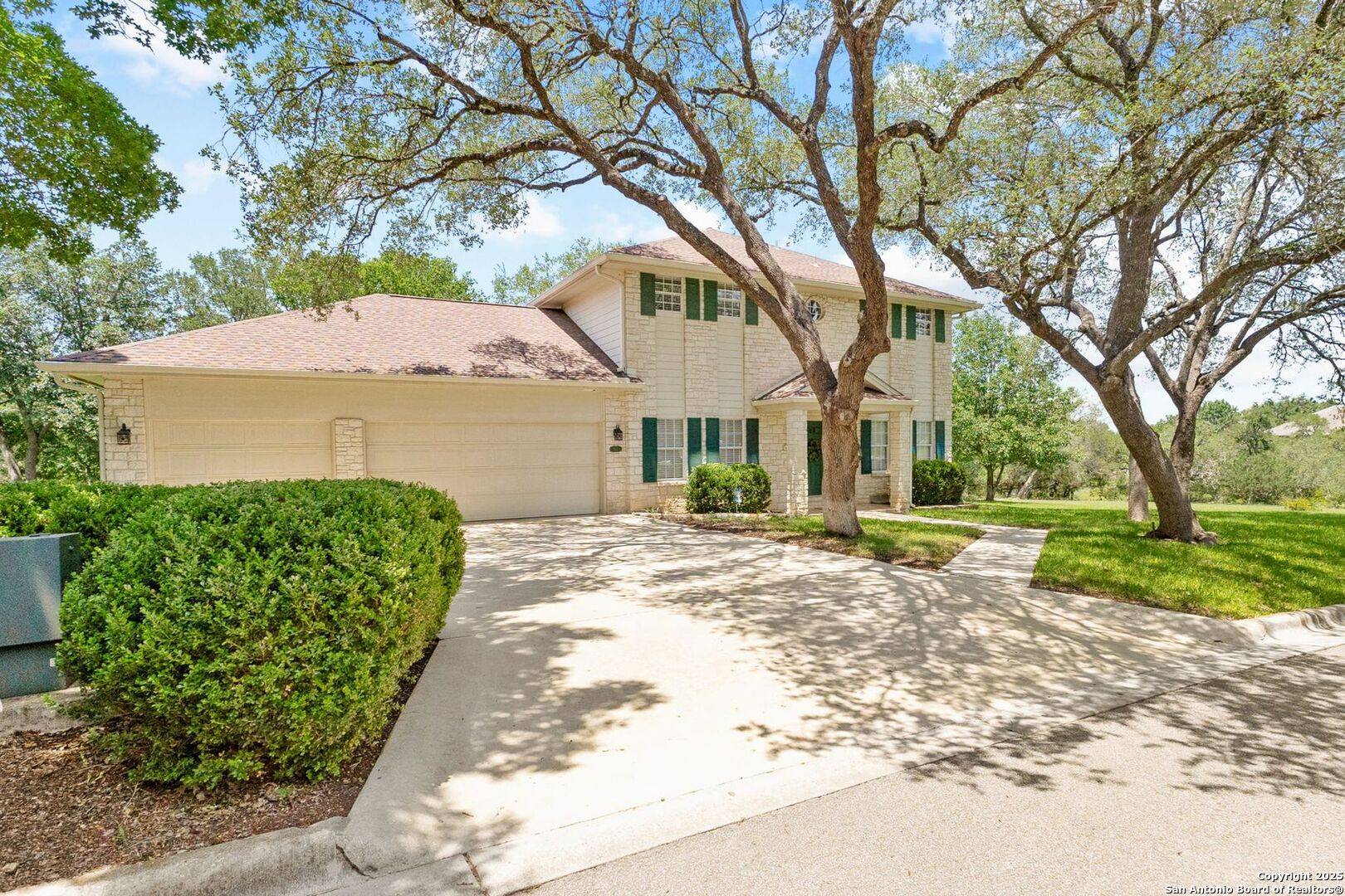 New Braunfels, TX 78132,557 Timber Hollow