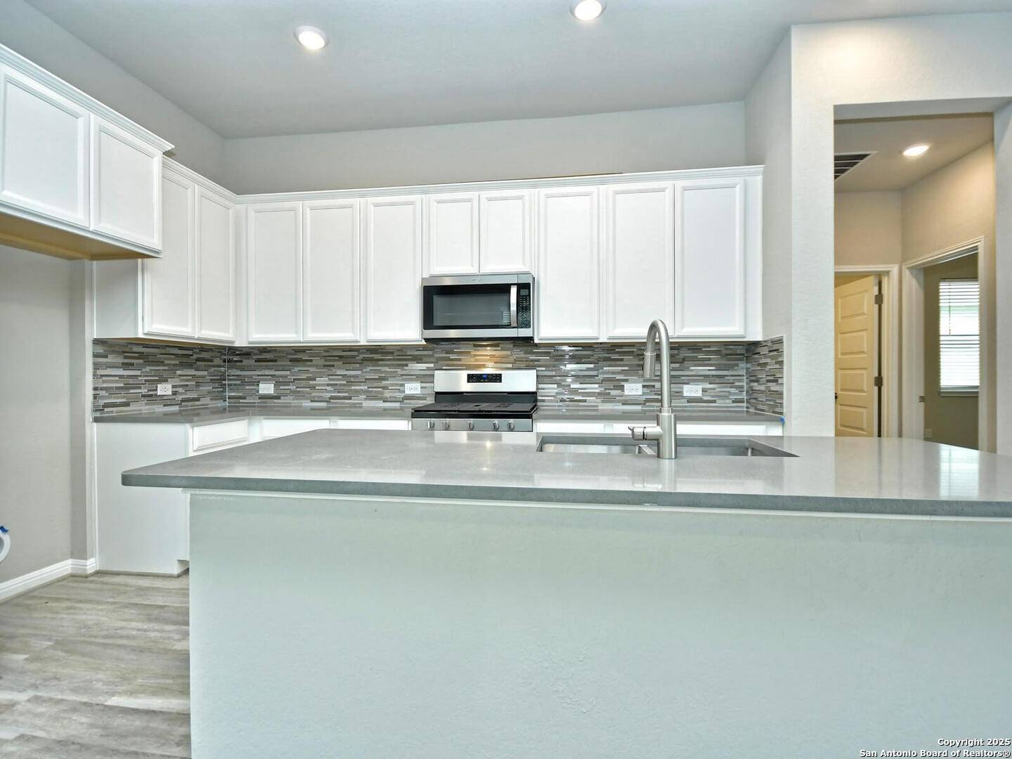 San Antonio, TX 78254,9917 Paladin Ridge