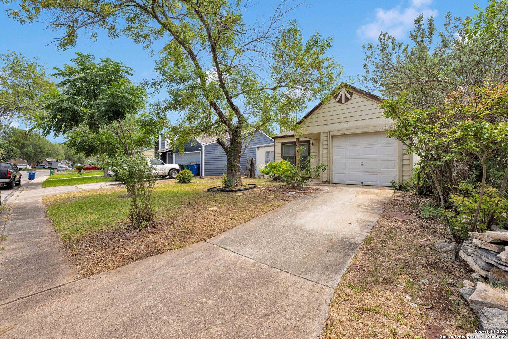 San Antonio, TX 78250,9816 Village Briar