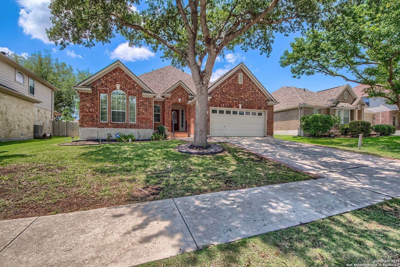 Schertz, TX 78154,1009 Oak Ridge