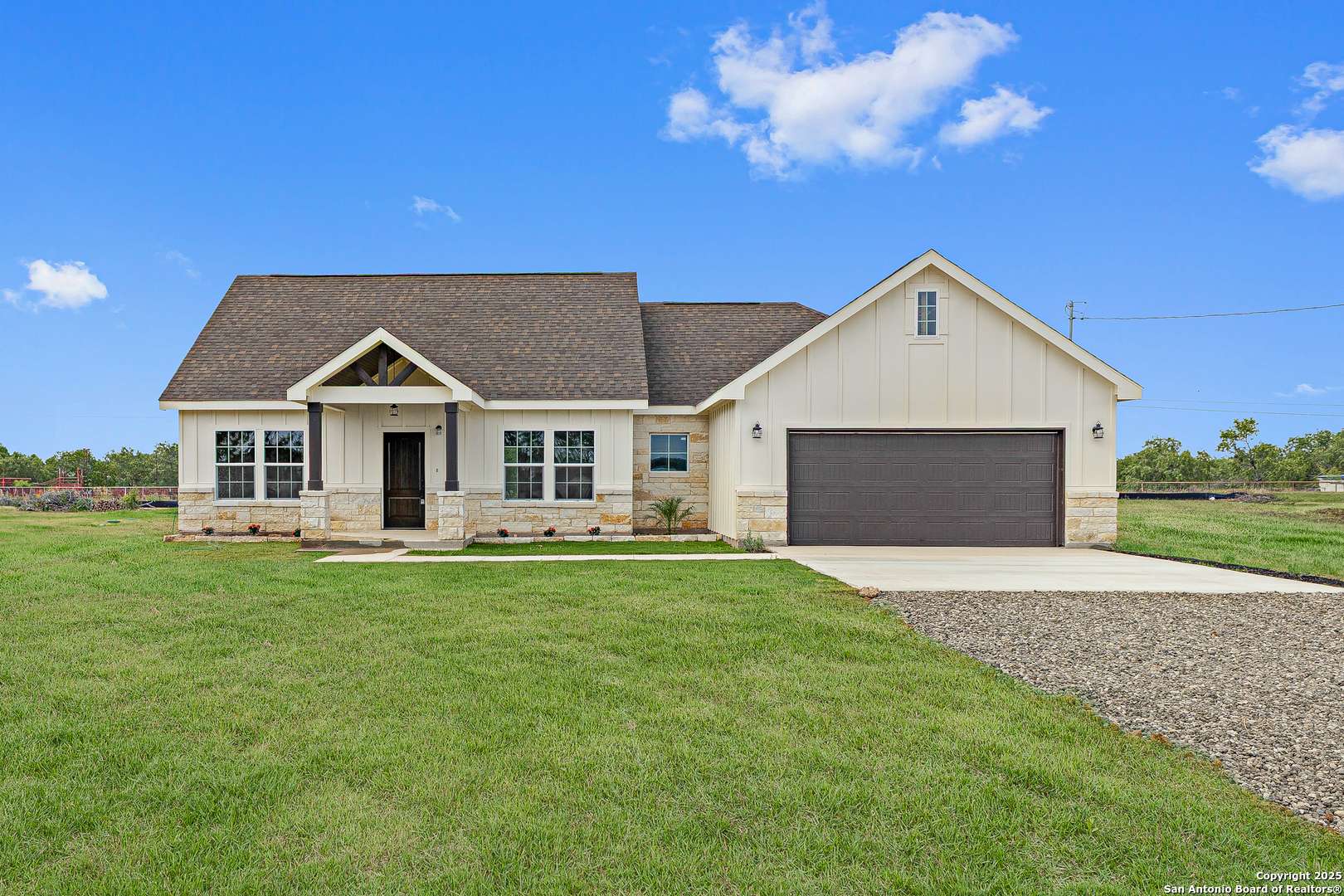 Atascosa, TX 78002,13016 Pueblo Nuevo