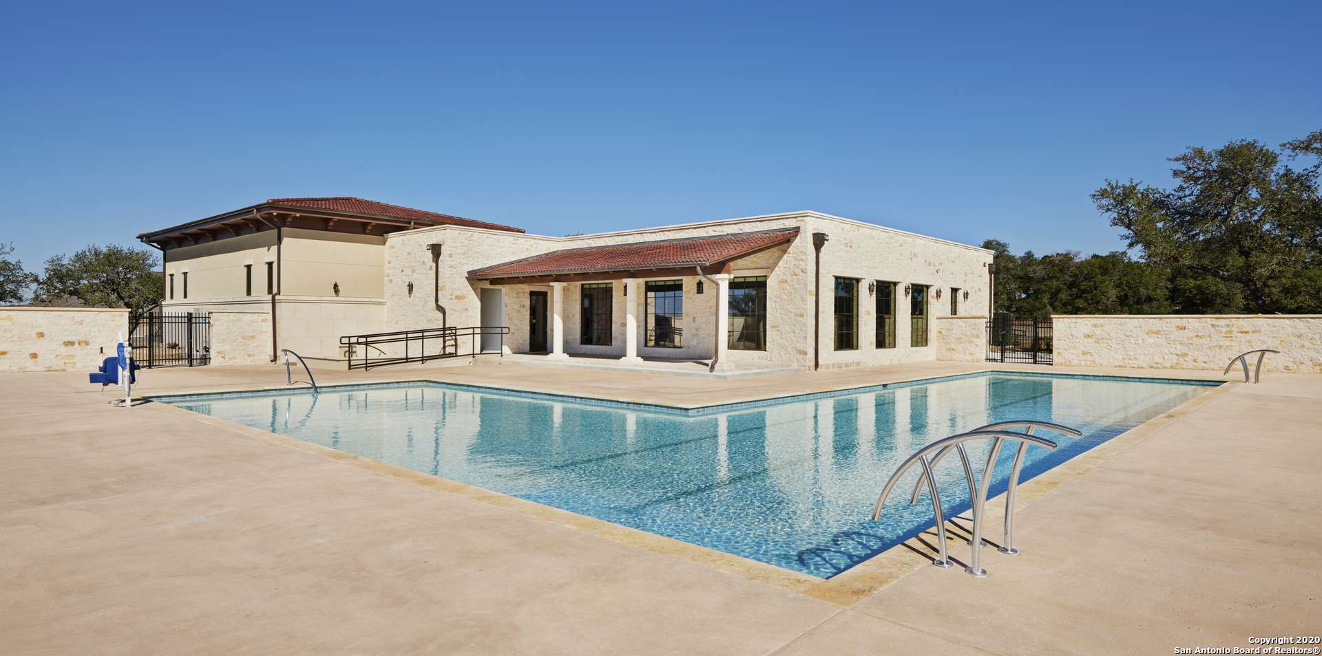 New Braunfels, TX 78132,370 Bridle Trail