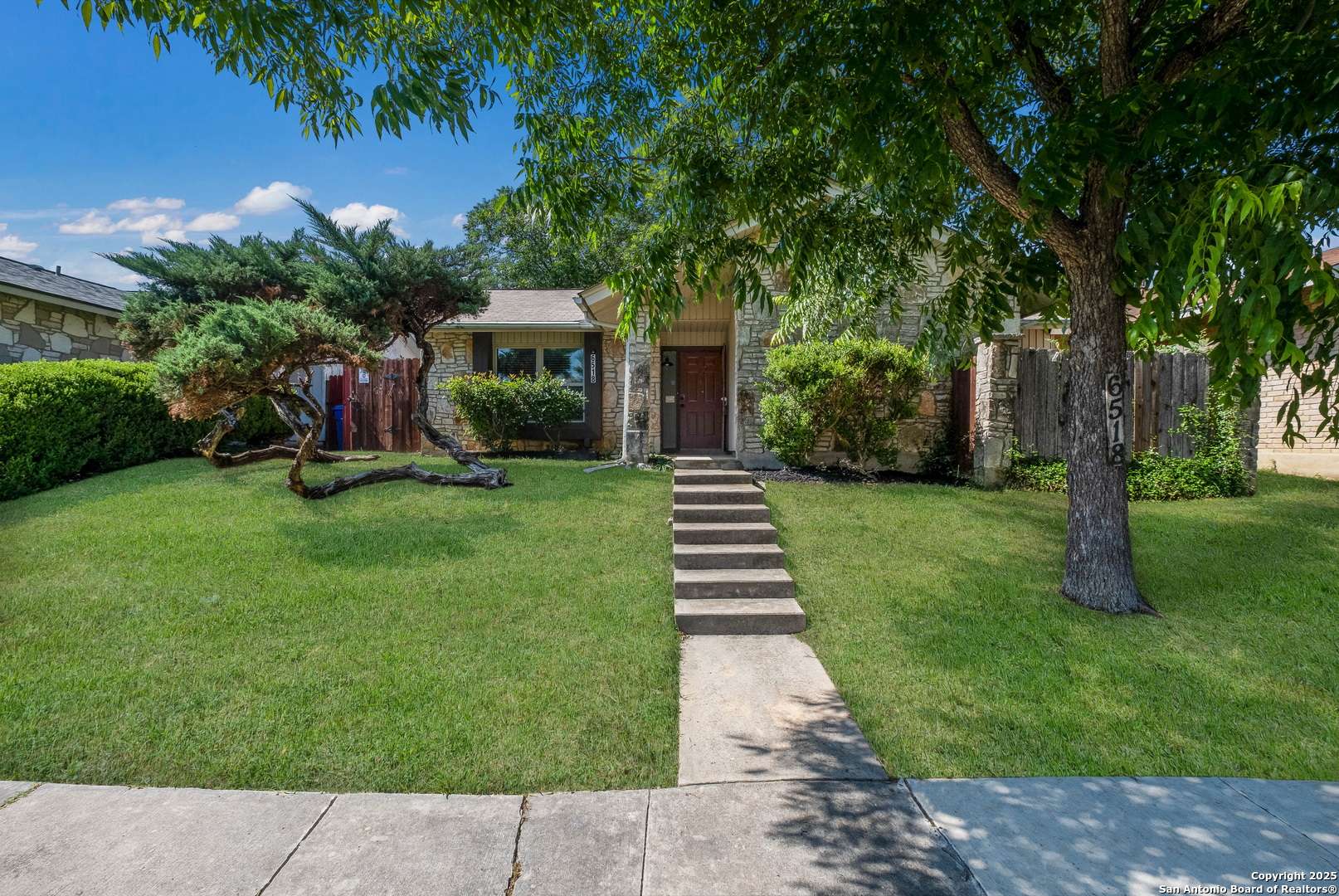 San Antonio, TX 78249,6518 Spring Hurst Dr