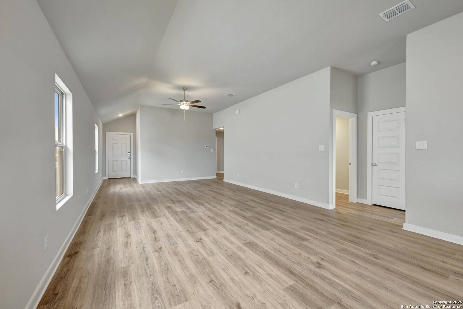 San Antonio, TX 78245,6219 Persimmon Lake