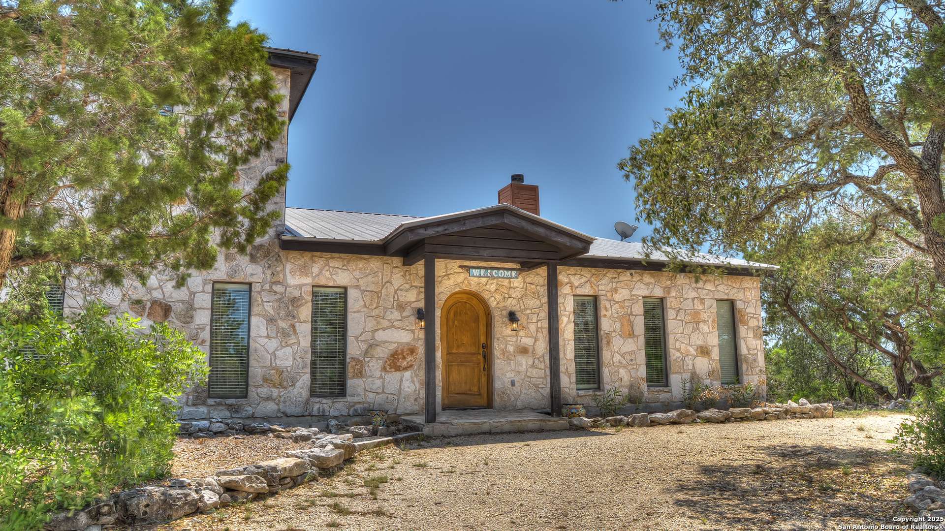 Concan, TX 78838,700 Cat Claw Mountain