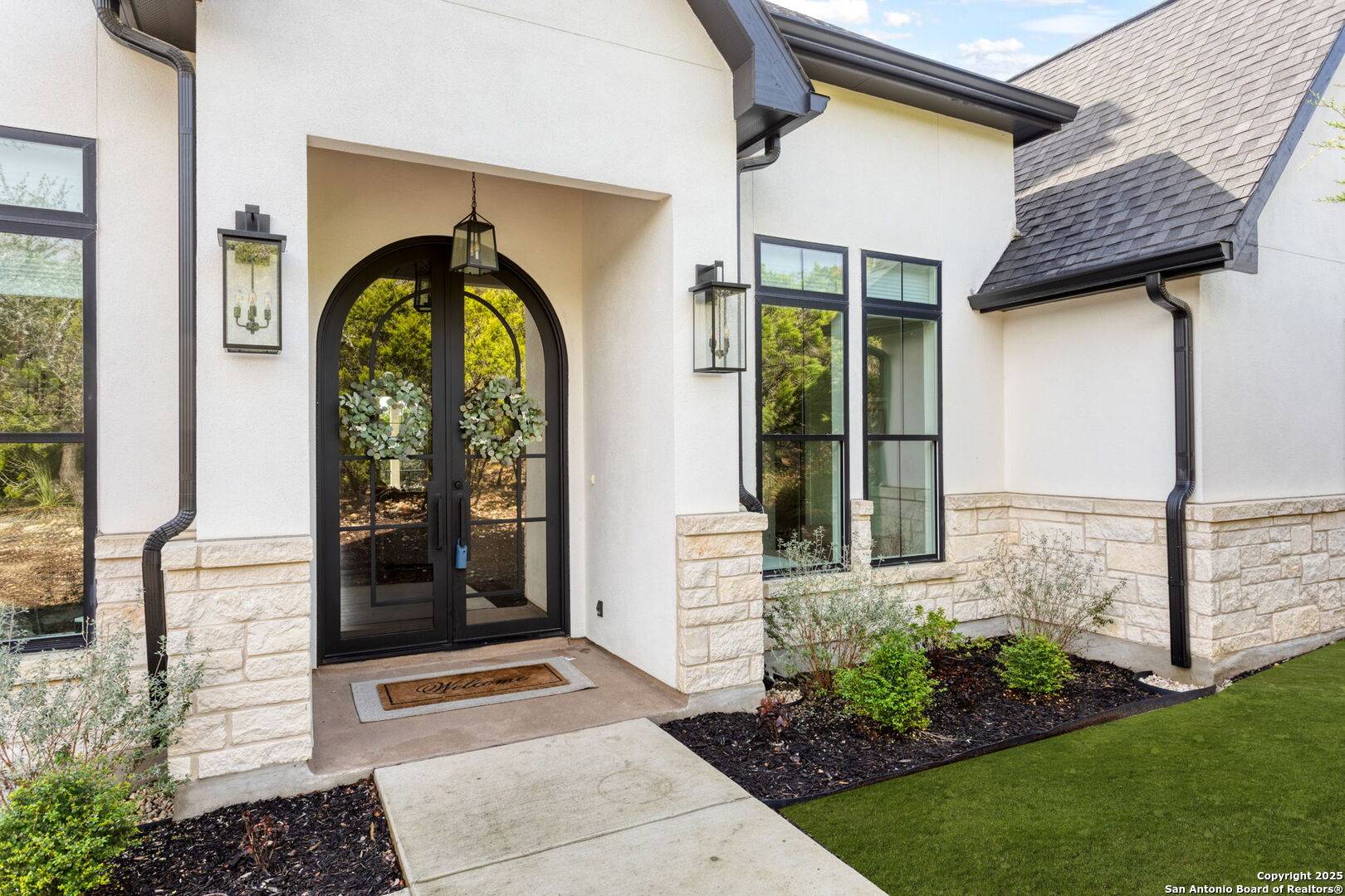 Boerne, TX 78006-5239,27501 BOERNE MIST