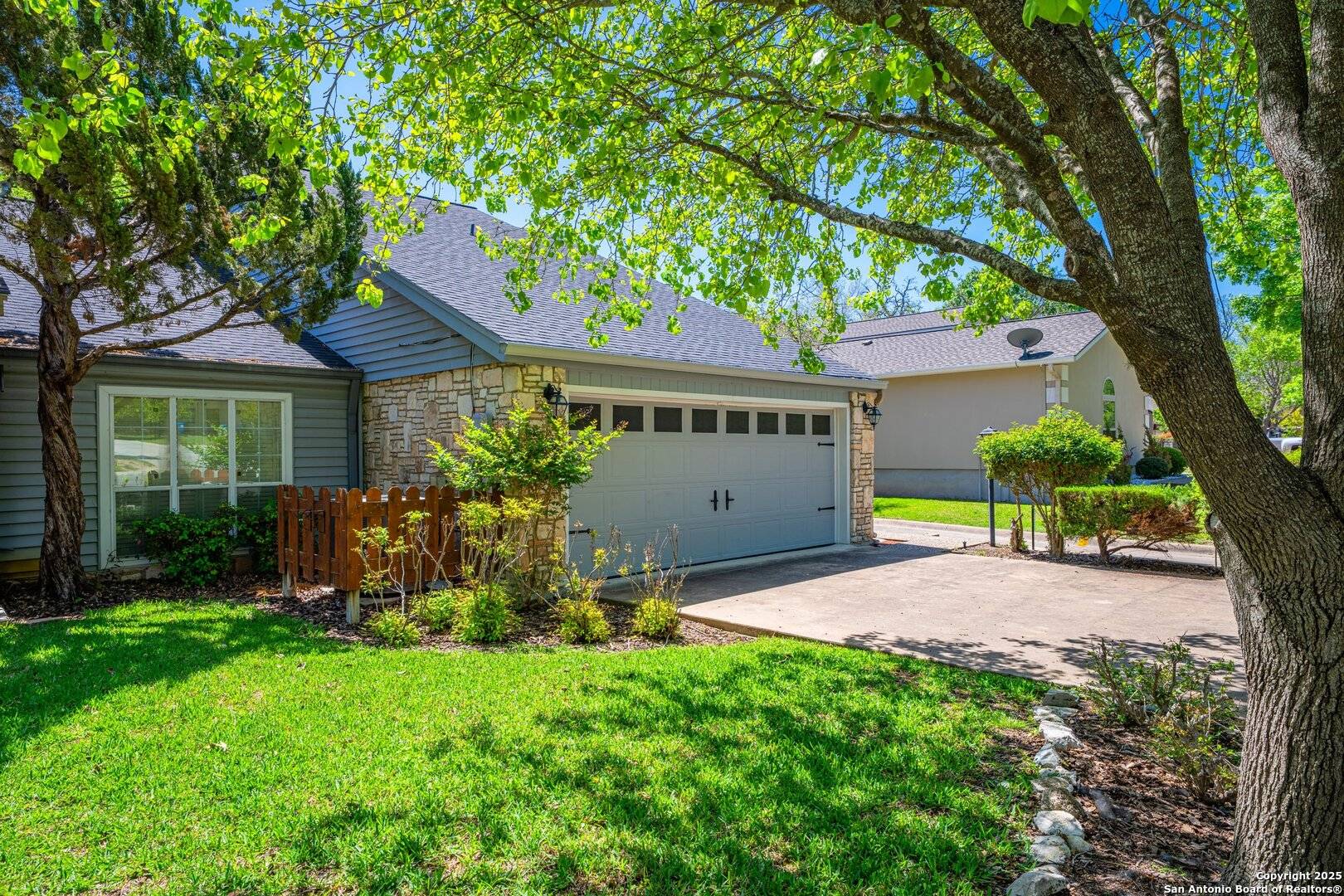 Kerrville, TX 78028,530 Sand Bend