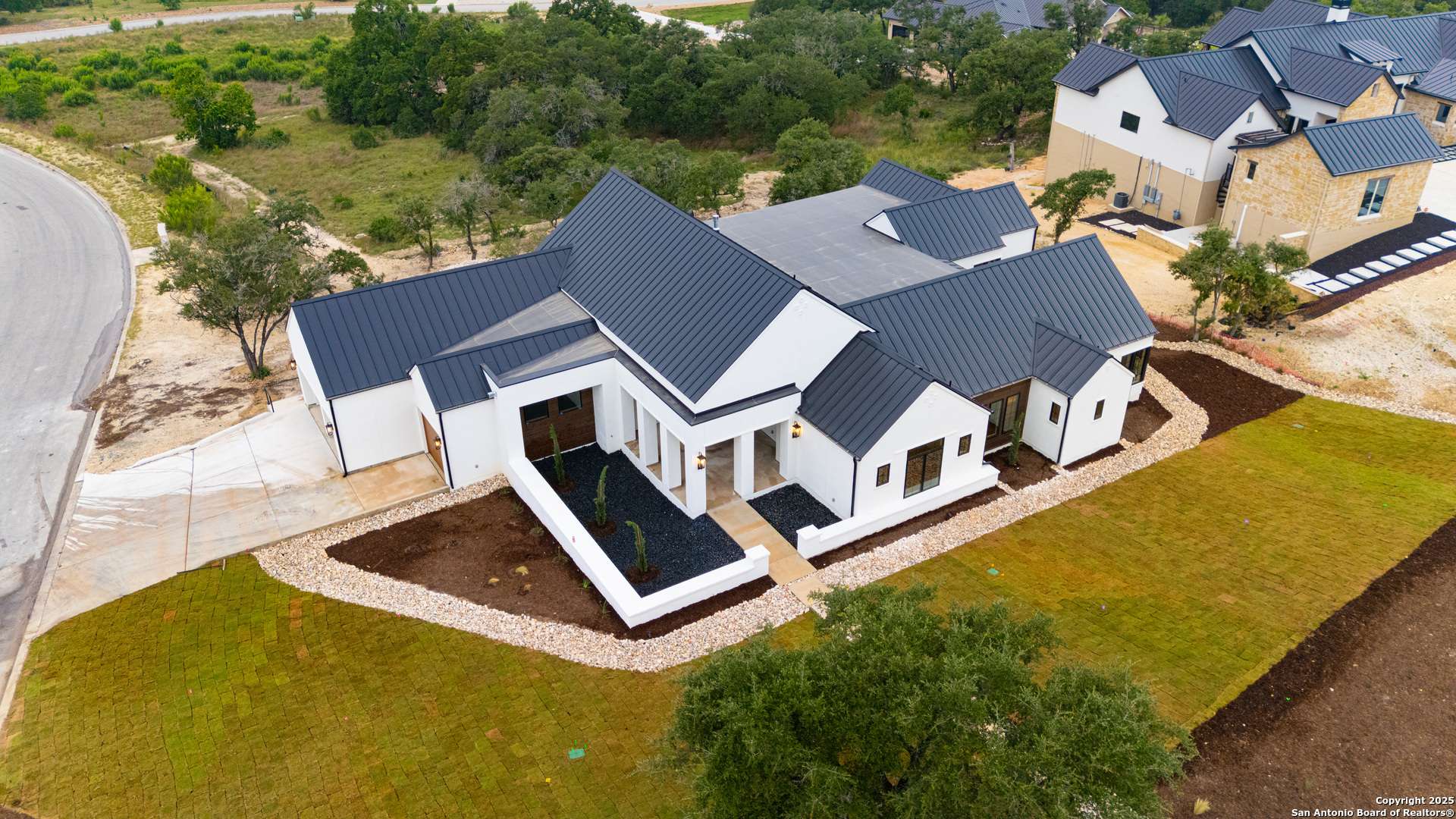 San Antonio, TX 78255,9527 midsomer