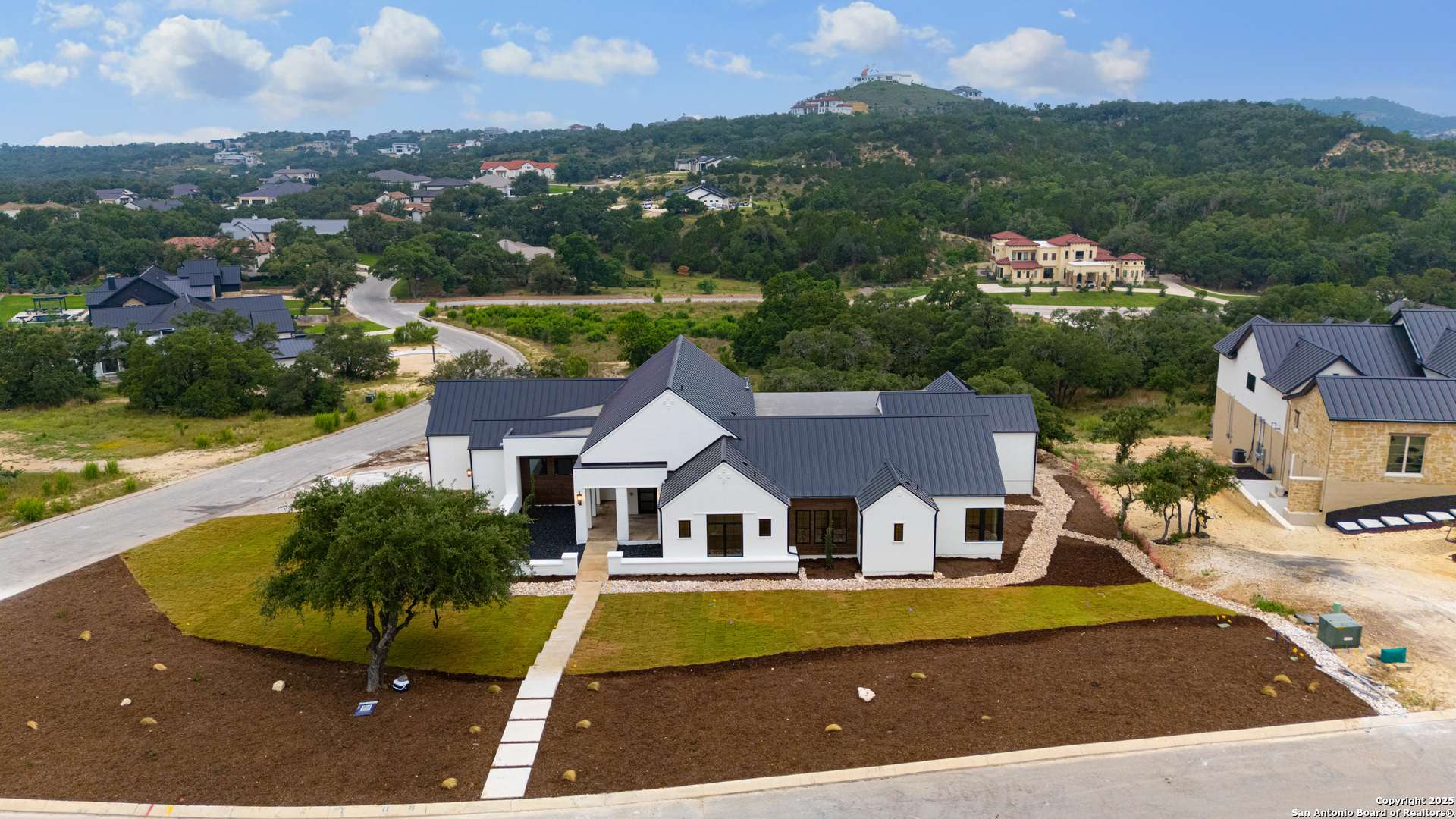 San Antonio, TX 78255,9527 midsomer