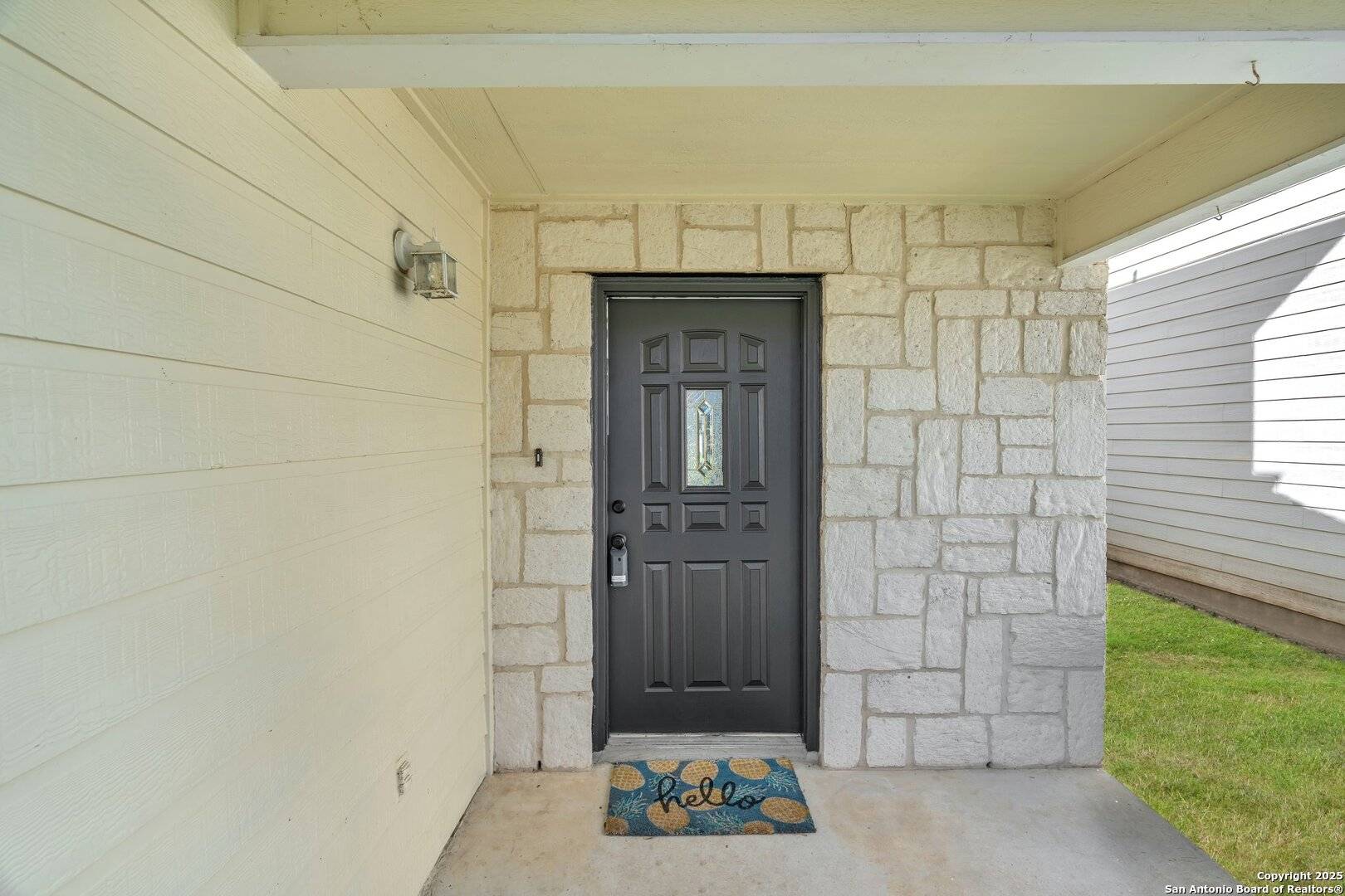 San Antonio, TX 78254,8035 Willow Country