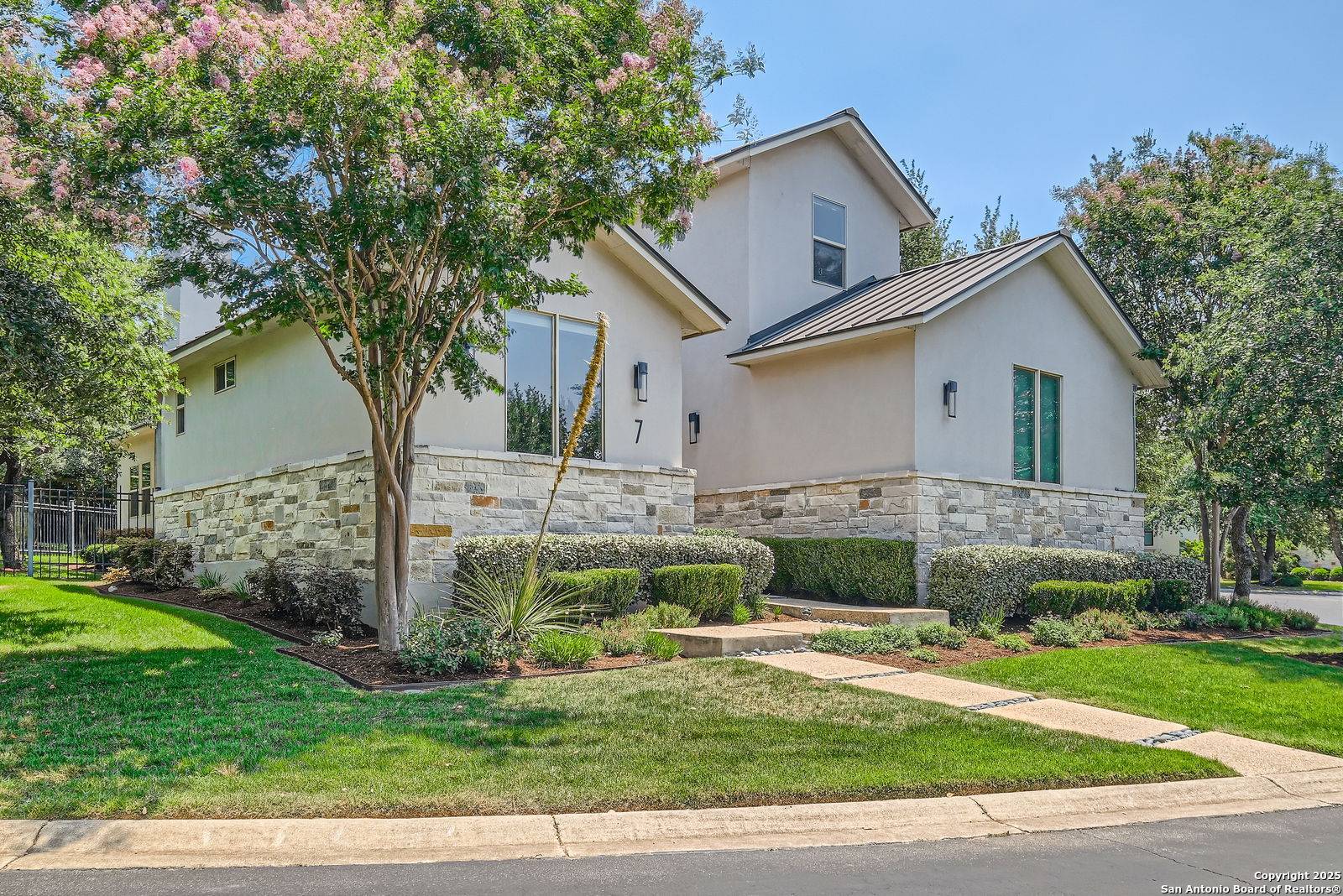 San Antonio, TX 78257,7 Saxby Gln