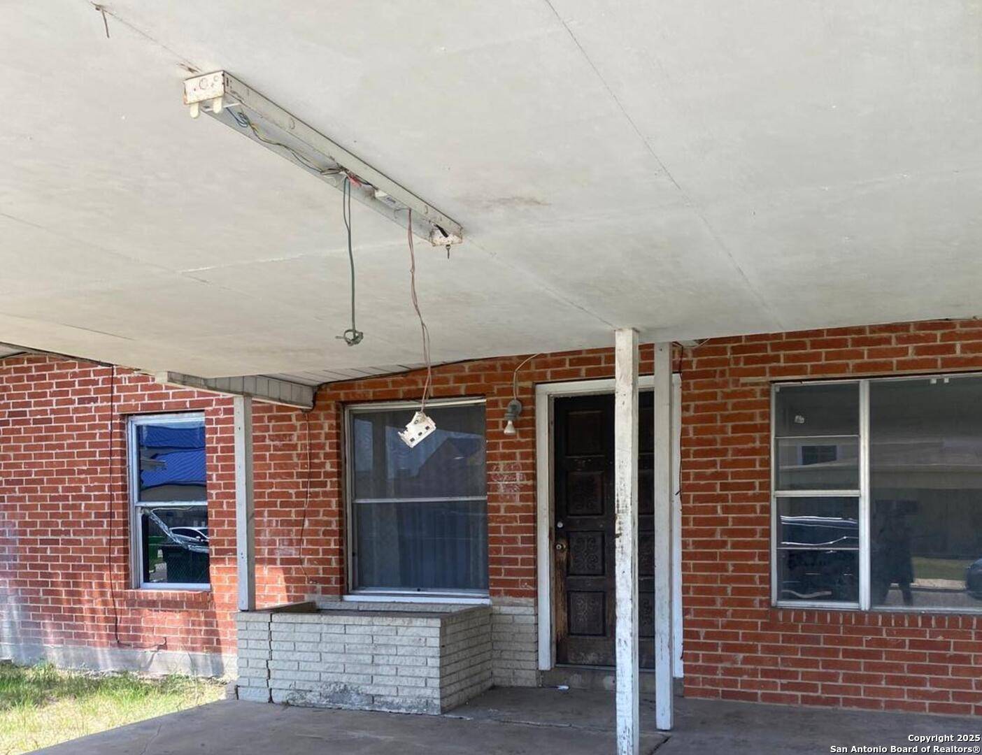 San Antonio, TX 78237,1743 Athel Ave