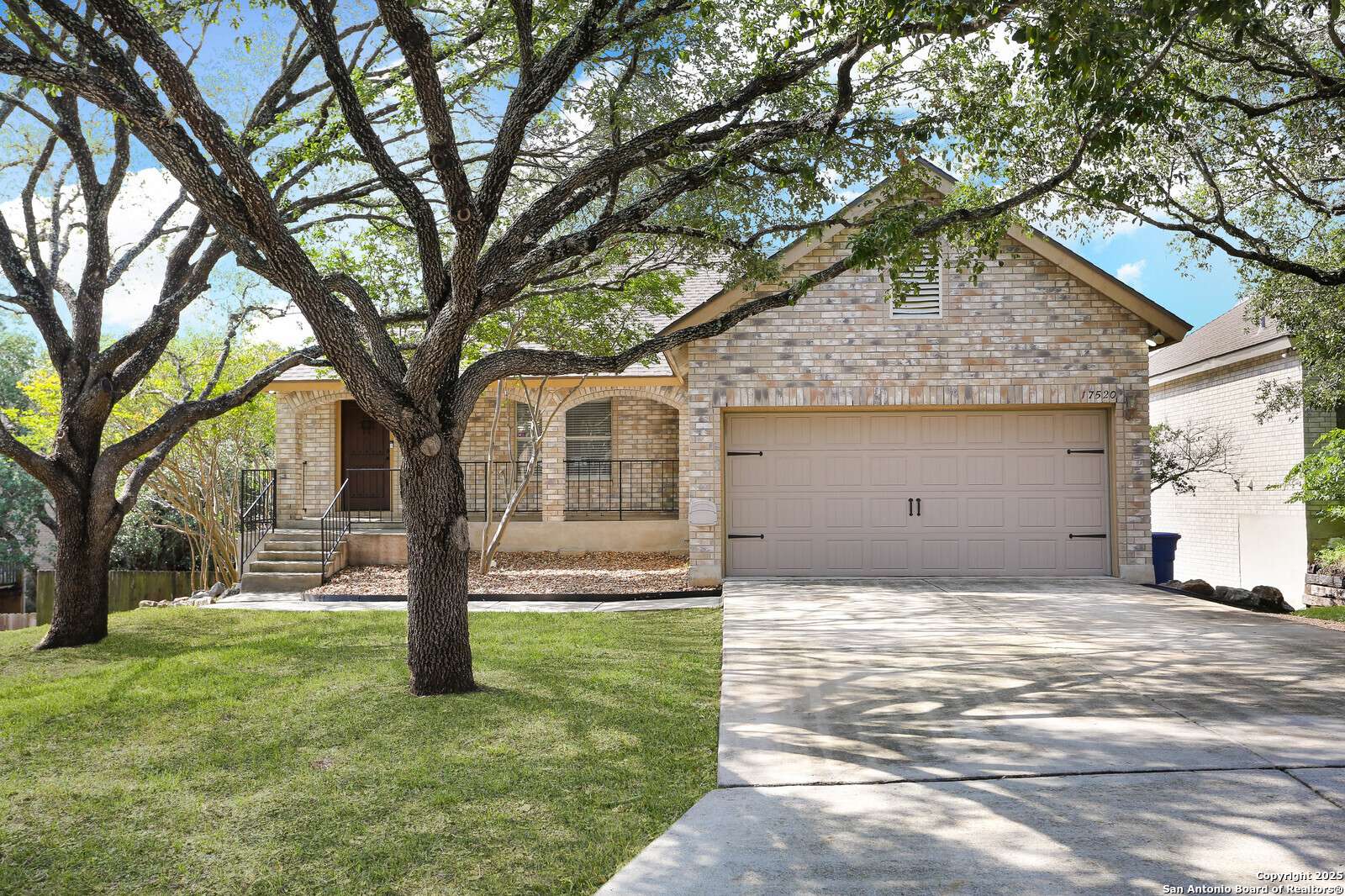 San Antonio, TX 78232,17520 Emerald Canyon