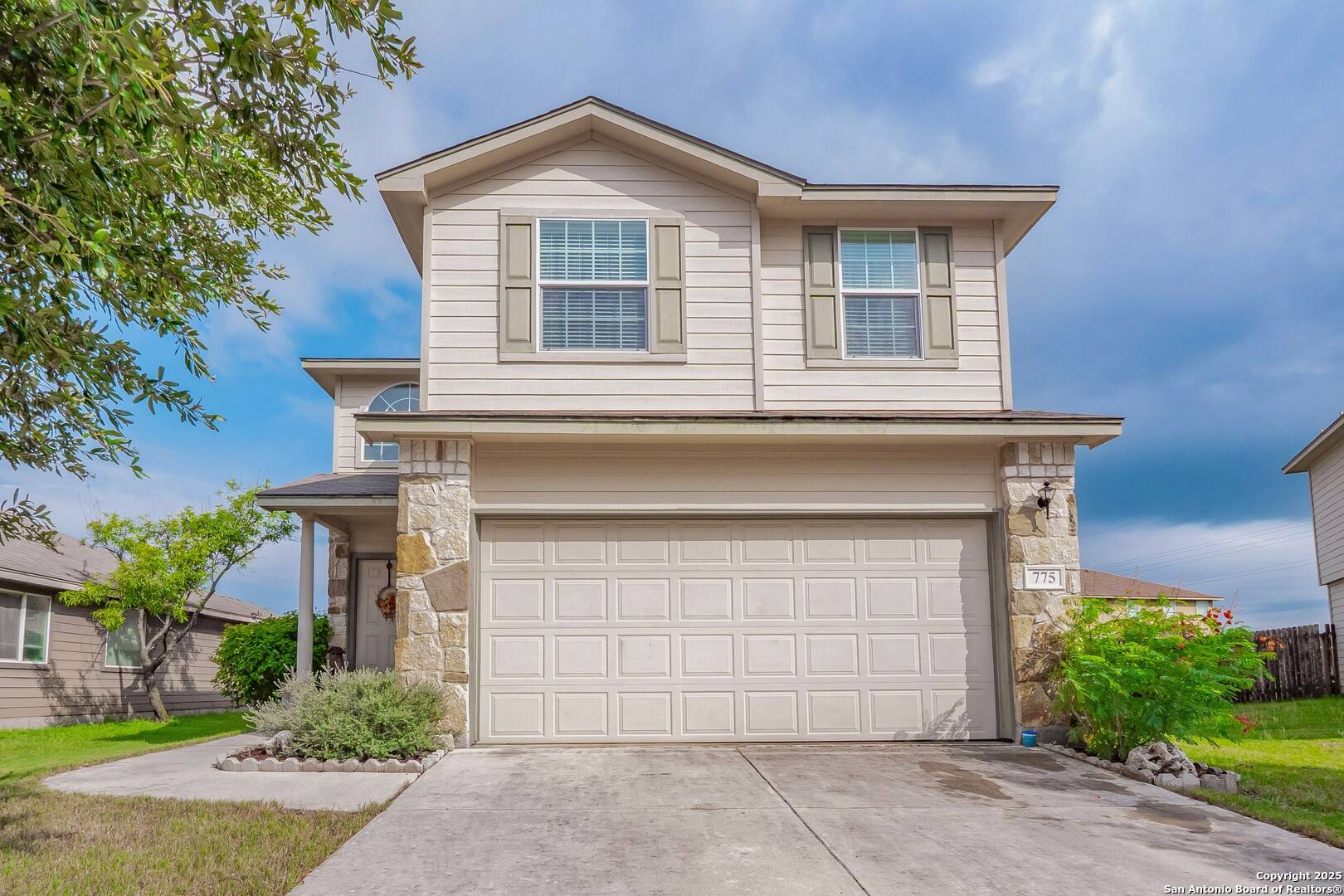 New Braunfels, TX 78130,775 Guna Dr