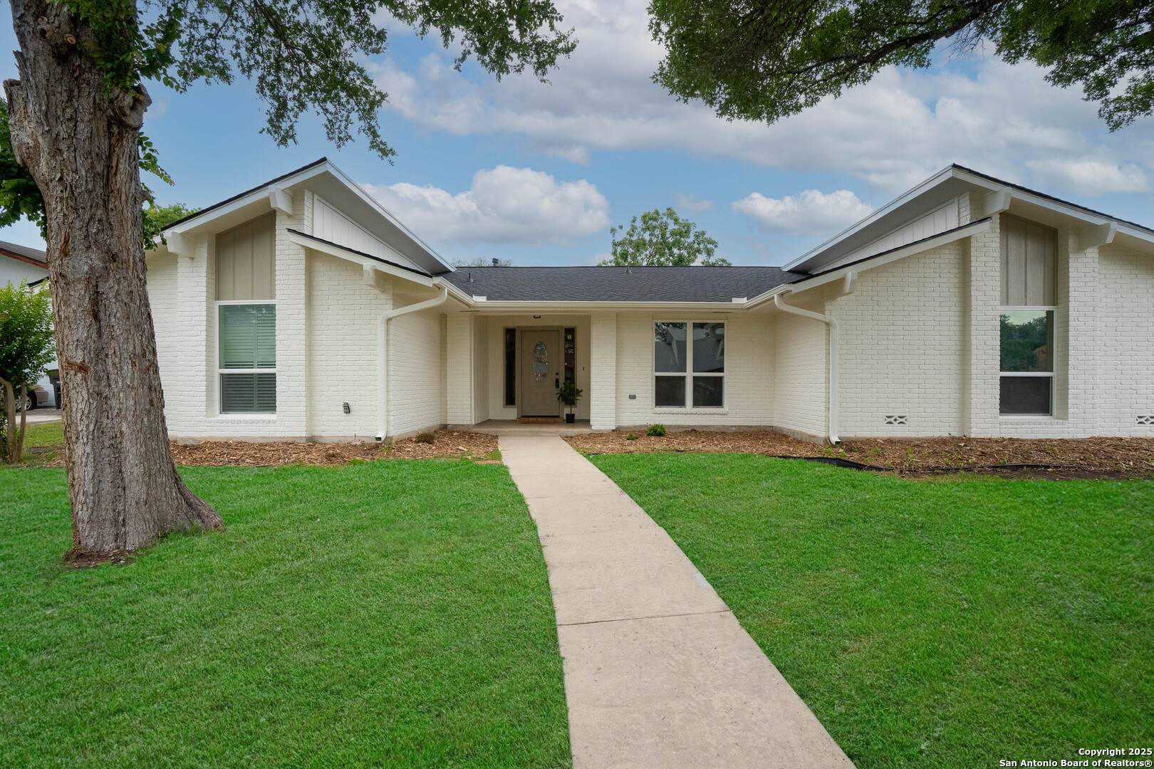 San Antonio, TX 78247,12215 Violet St