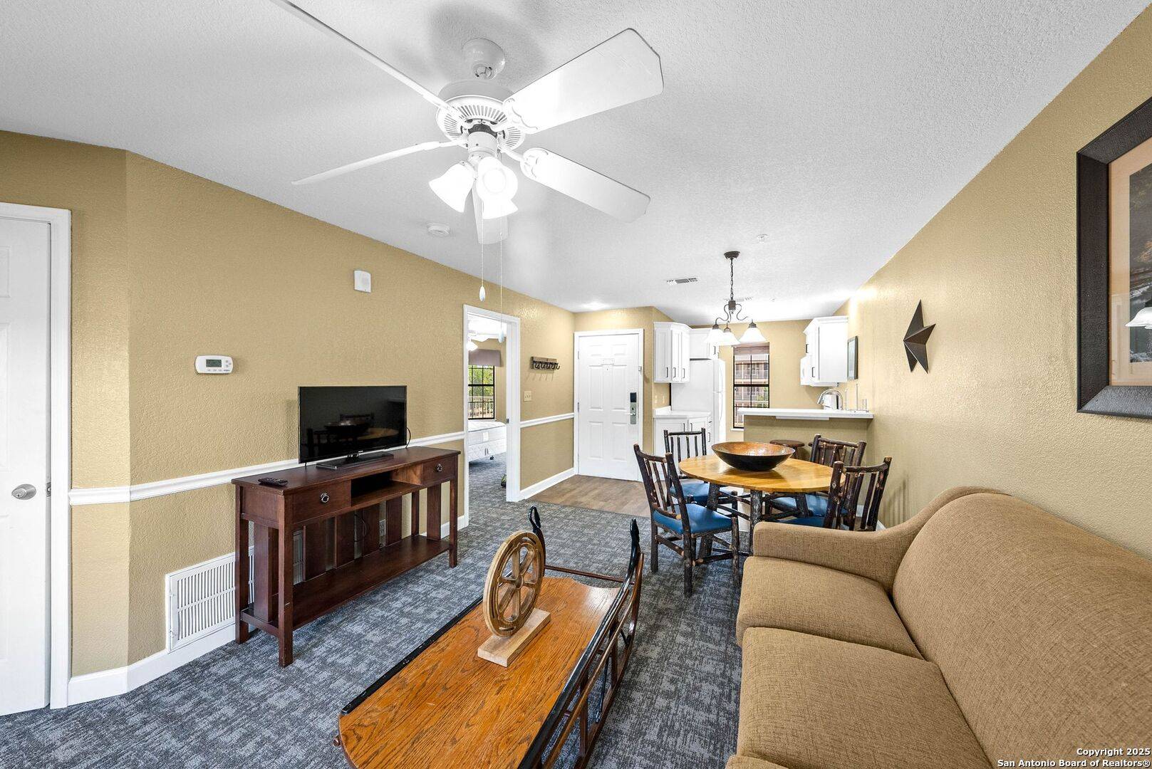Canyon Lake, TX 78133,373 April Dr UNIT 417