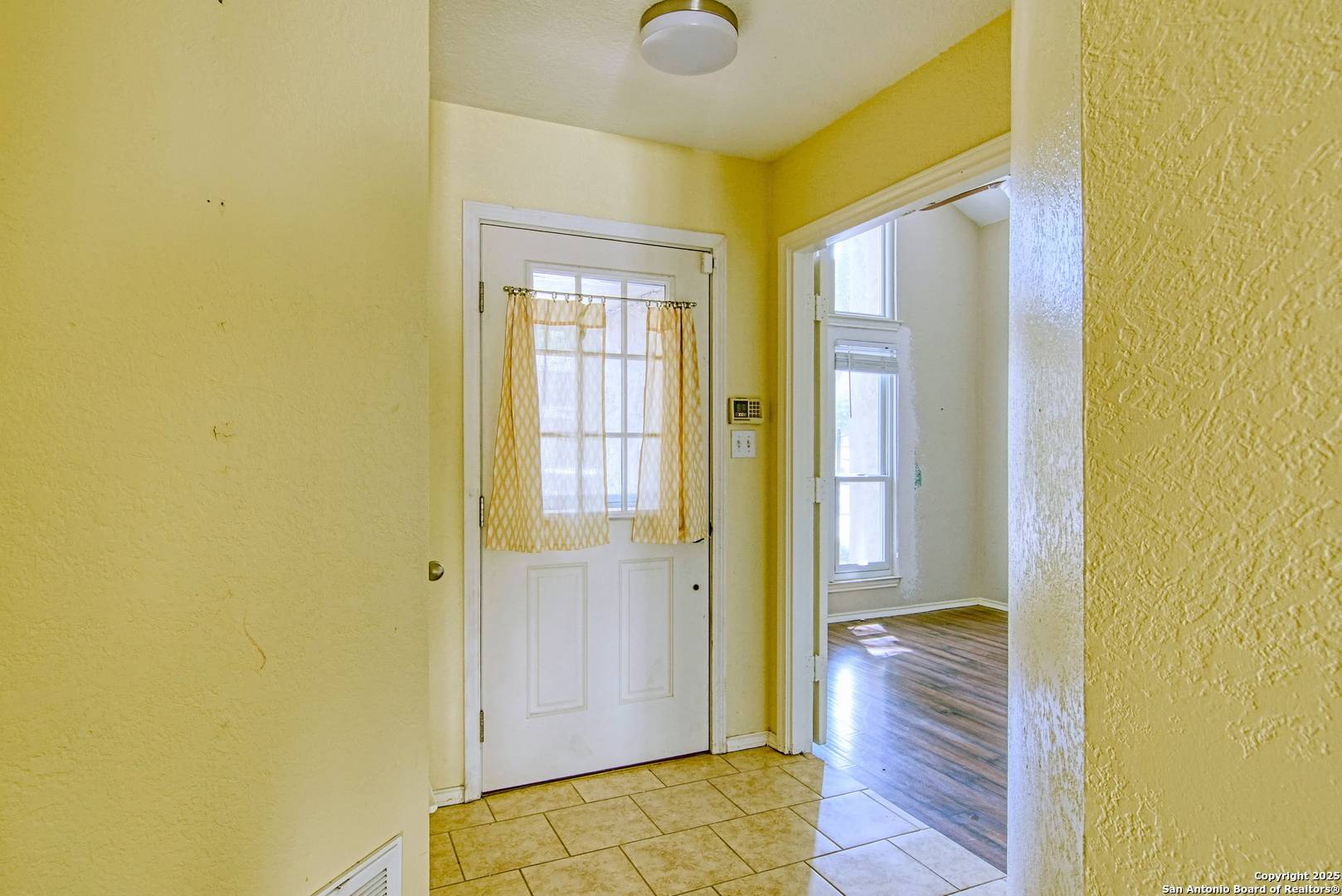 San Antonio, TX 78247,15018 Miss Ellie Dr