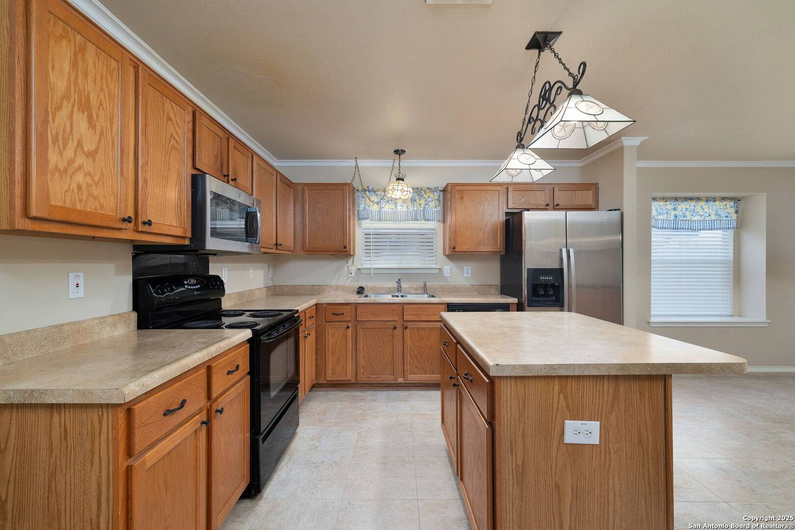 New Braunfels, TX 78130,2392 Medina