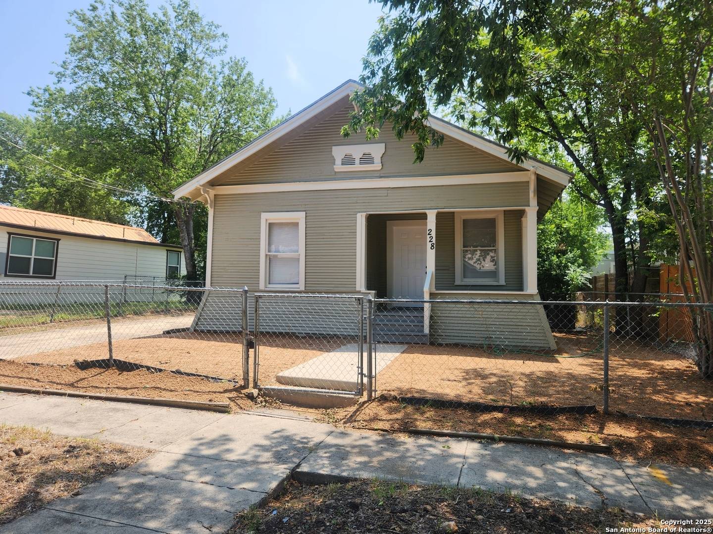 San Antonio, TX 78203,228 Spruce