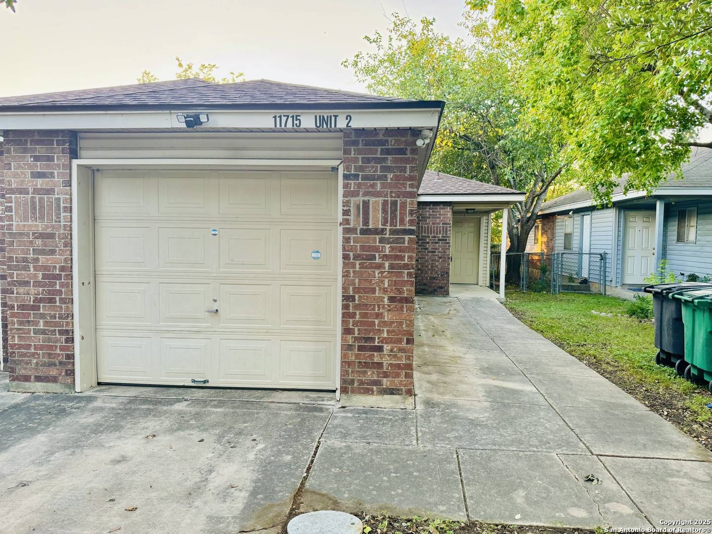 San Antonio, TX 78233,11717 Capotillo