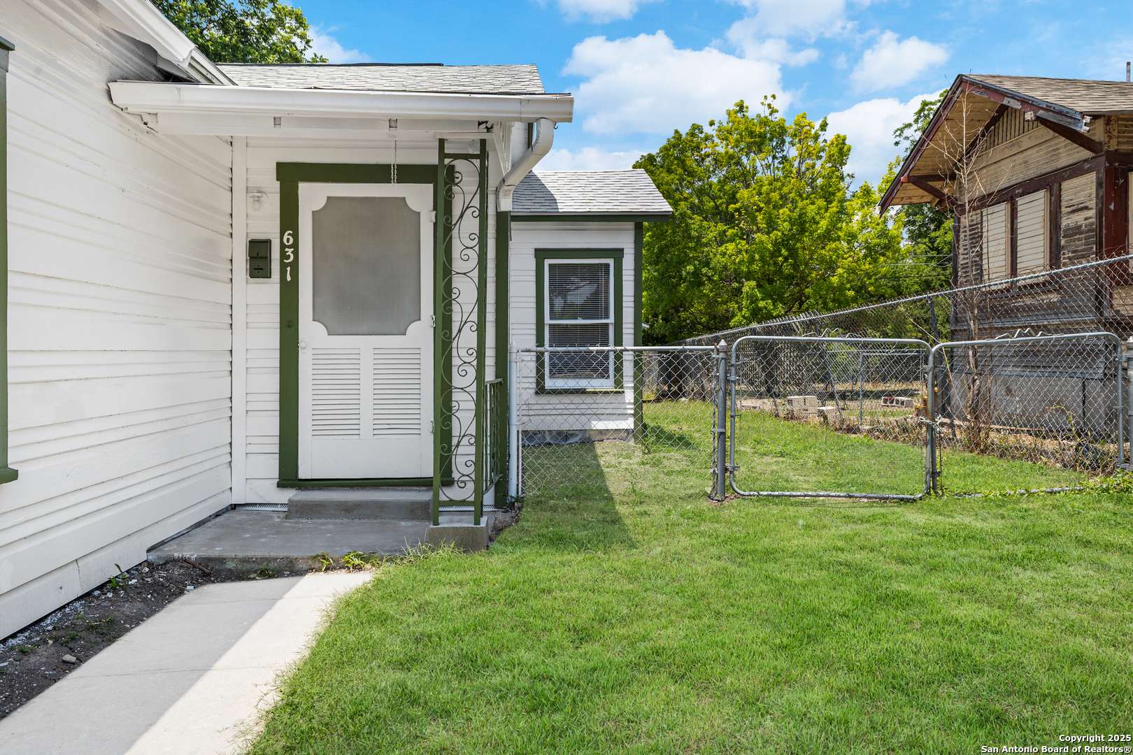 San Antonio, TX 78212,631 Magnolia