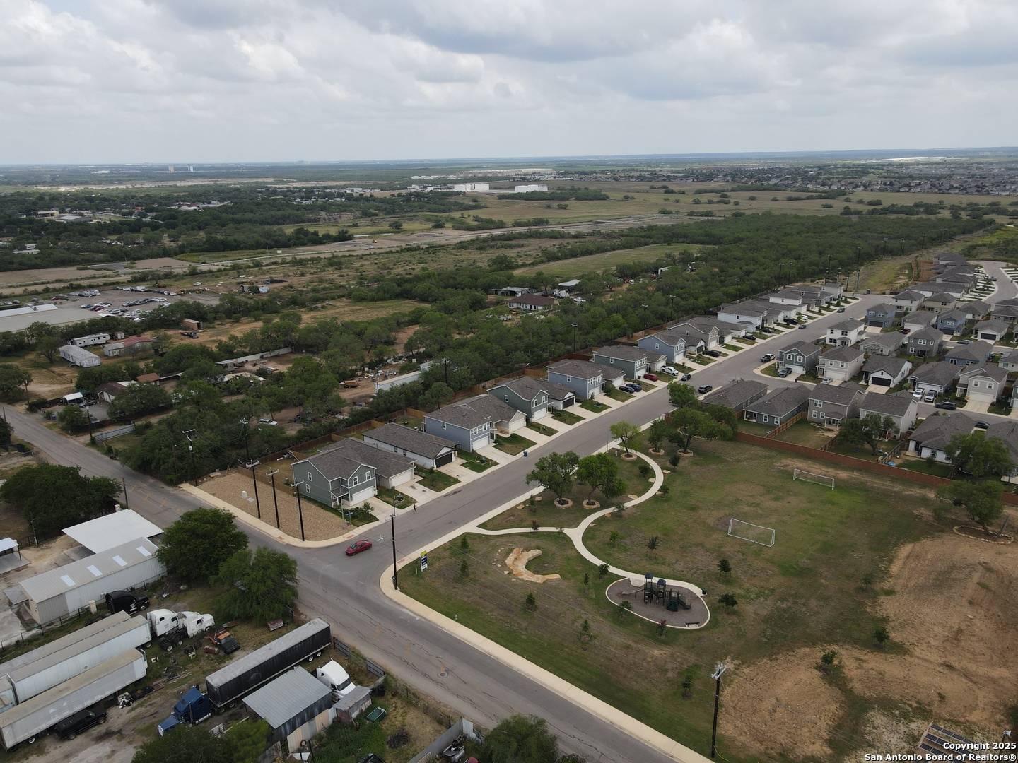 San Antonio, TX 78221,880 Chavaneaux