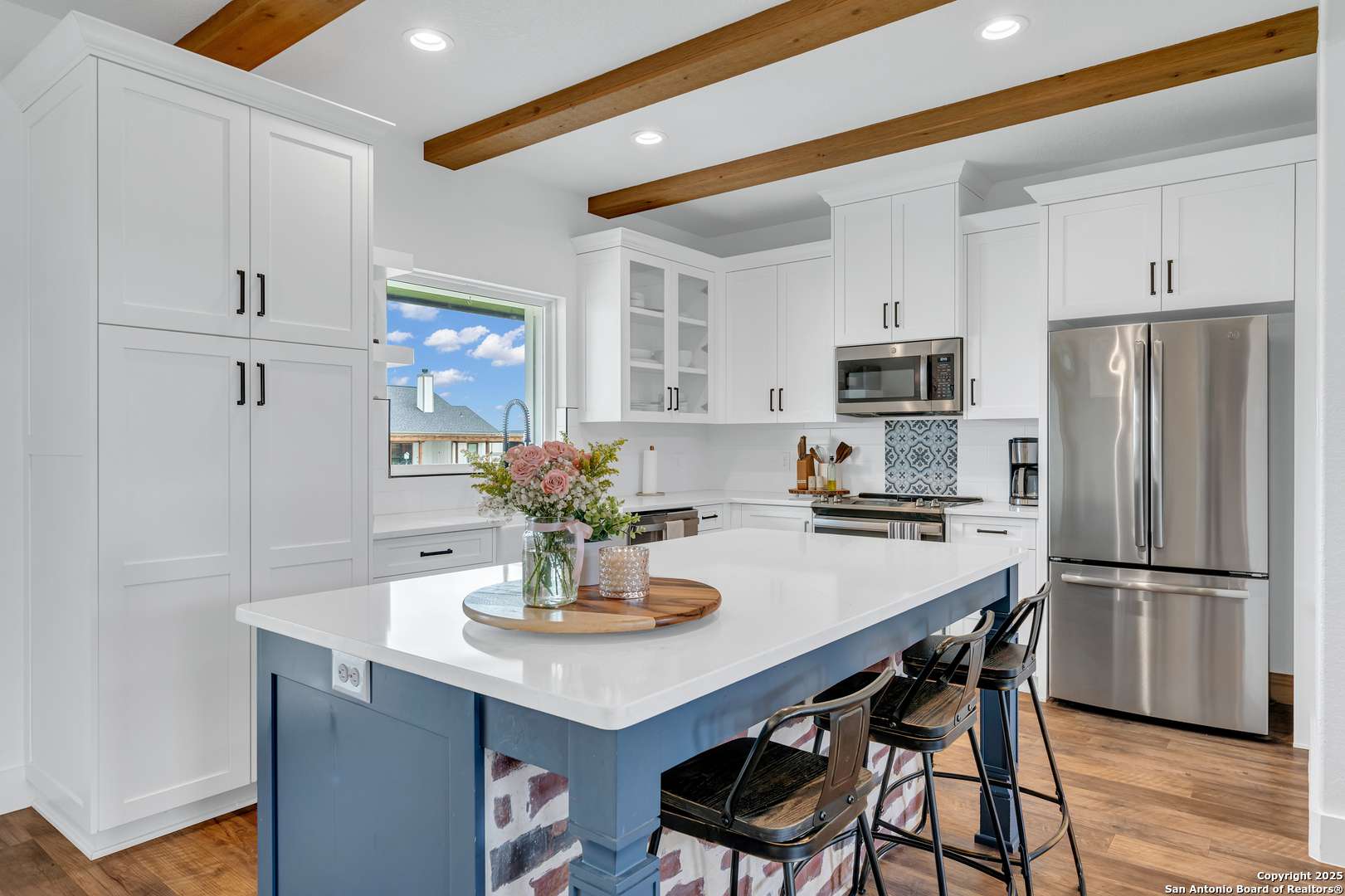 La Vernia, TX 78121,104 Bayberry Ct