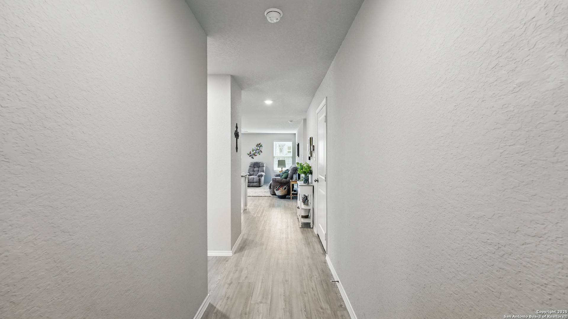 New Braunfels, TX 78130,1916 Goldcrest