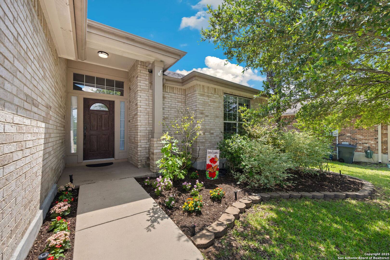 New Braunfels, TX 78132,817 Walzem Mission